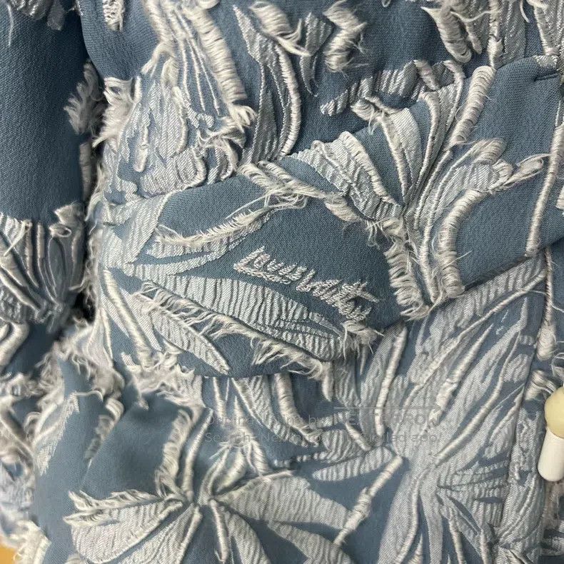 Louis Vuitton Louis Vuitton Blue Floral Hooded Jacket Size US M / EU 48-50 / 2 - 4 Thumbnail