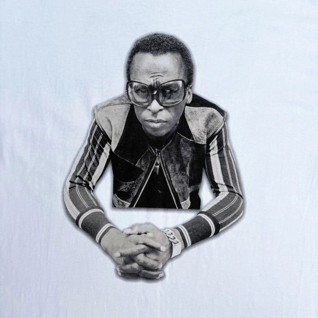 Hanes Miles Davis 2000 Vintage Cool & Collected Band Rare T-Shirt Size US L / EU 52-54 / 3 - 3 Thumbnail