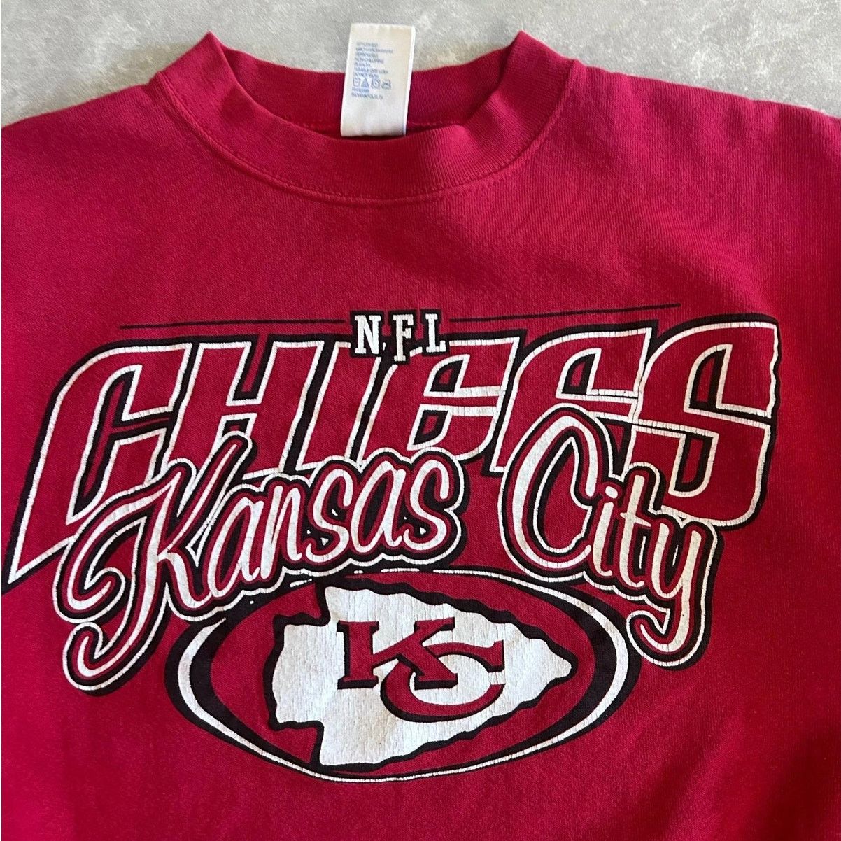 Vintage 90s Vintage Kansas City Chiefs Logo7 Red Crewneck Size L Size US L / EU 52-54 / 3 - 2 Thumbnail