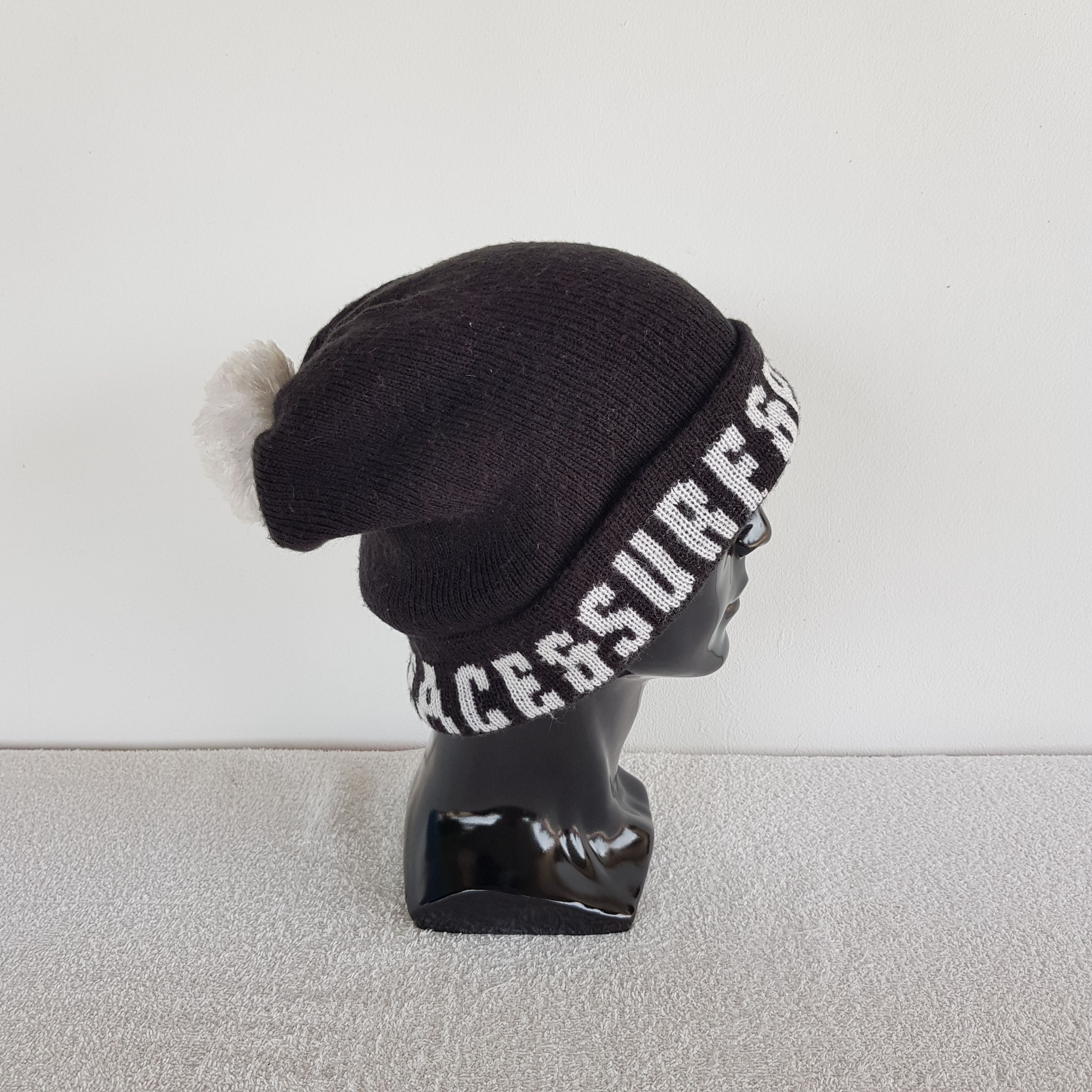 Other Vintage Surf & Peace Beanie Ribbed Knit Snow Cap Hats. Size ONE SIZE - 3 Thumbnail