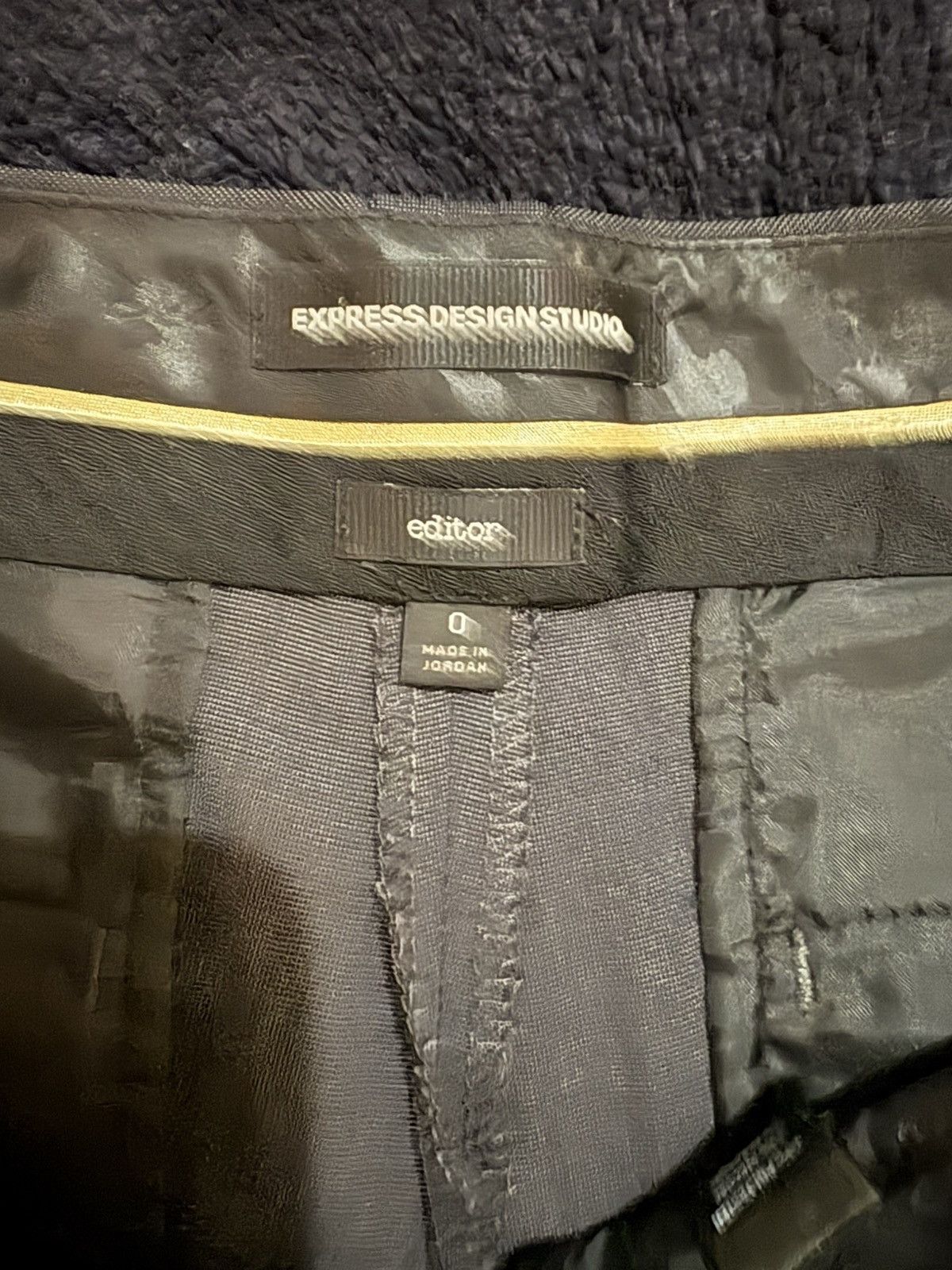 Express Express dark grey size 0 dress pants Size 25" / US 0 / IT 36 - 3 Thumbnail