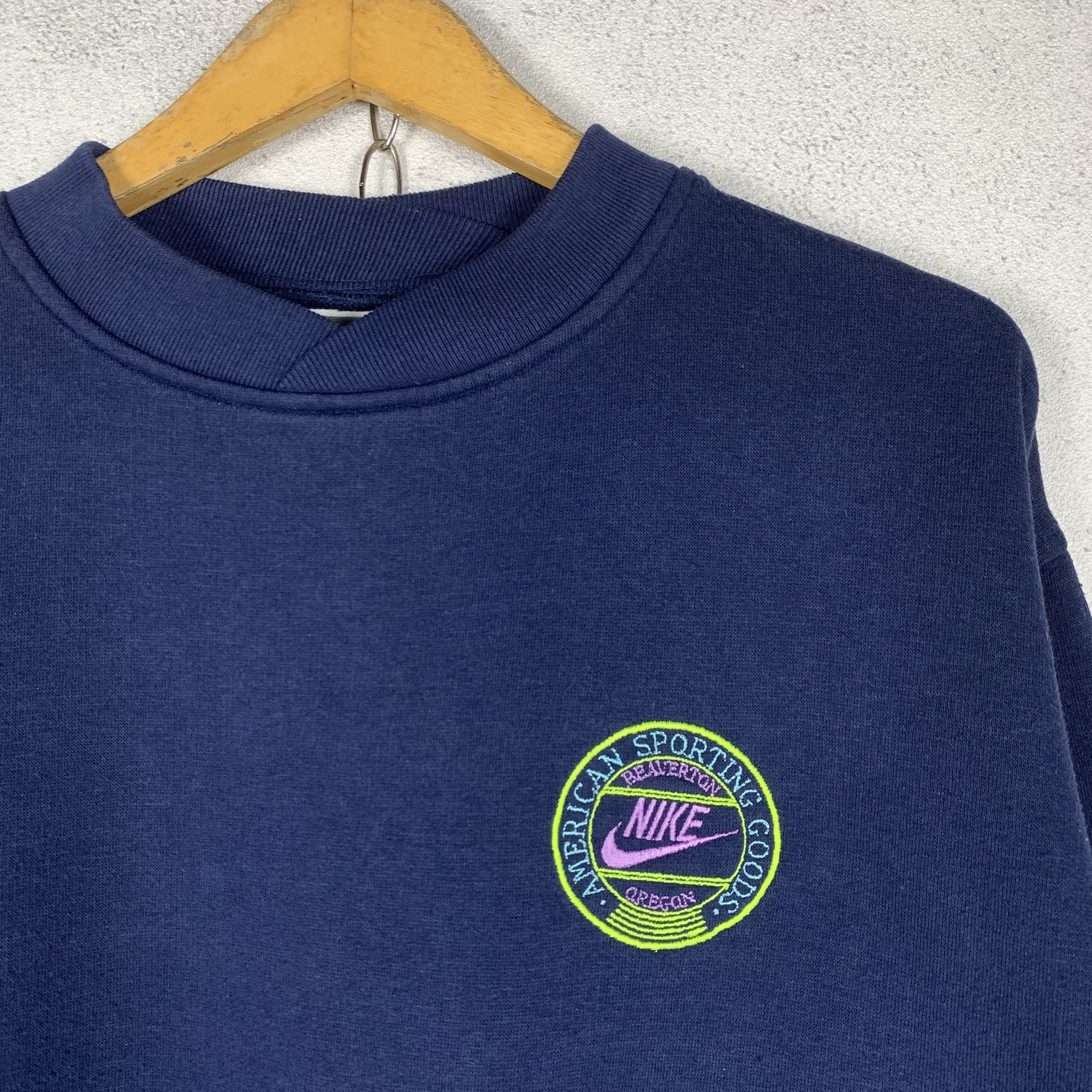 Nike Vintage 90s Nike Sweatshirt Crewneck Size US M / EU 48-50 / 2 - 3 Thumbnail