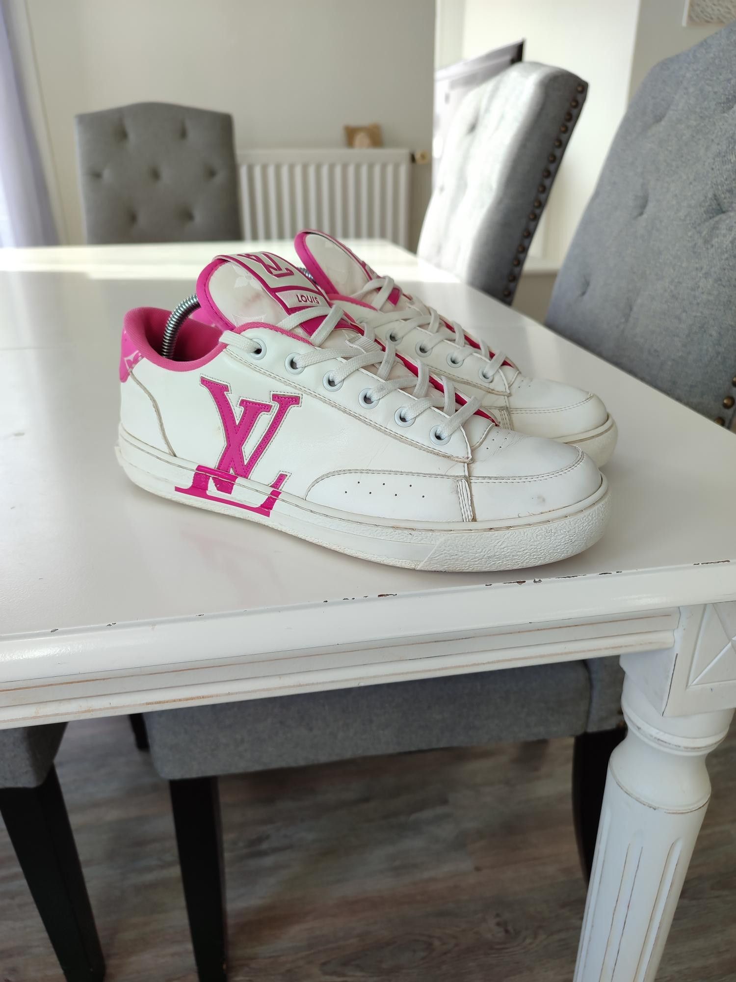 Louis Vuitton BASKETS LOUIS VUITTON CHARLIE Size US 9.5 / IT 39.5 - 8 Thumbnail