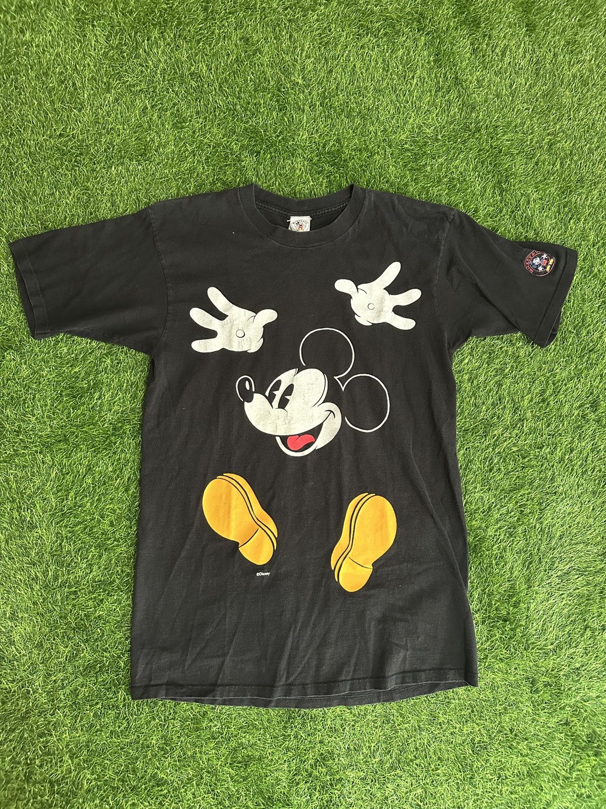Disney Vintage disney mickey mouse tee shirt size meidum Size US M / EU 48-50 / 2 - 1 Thumbnail