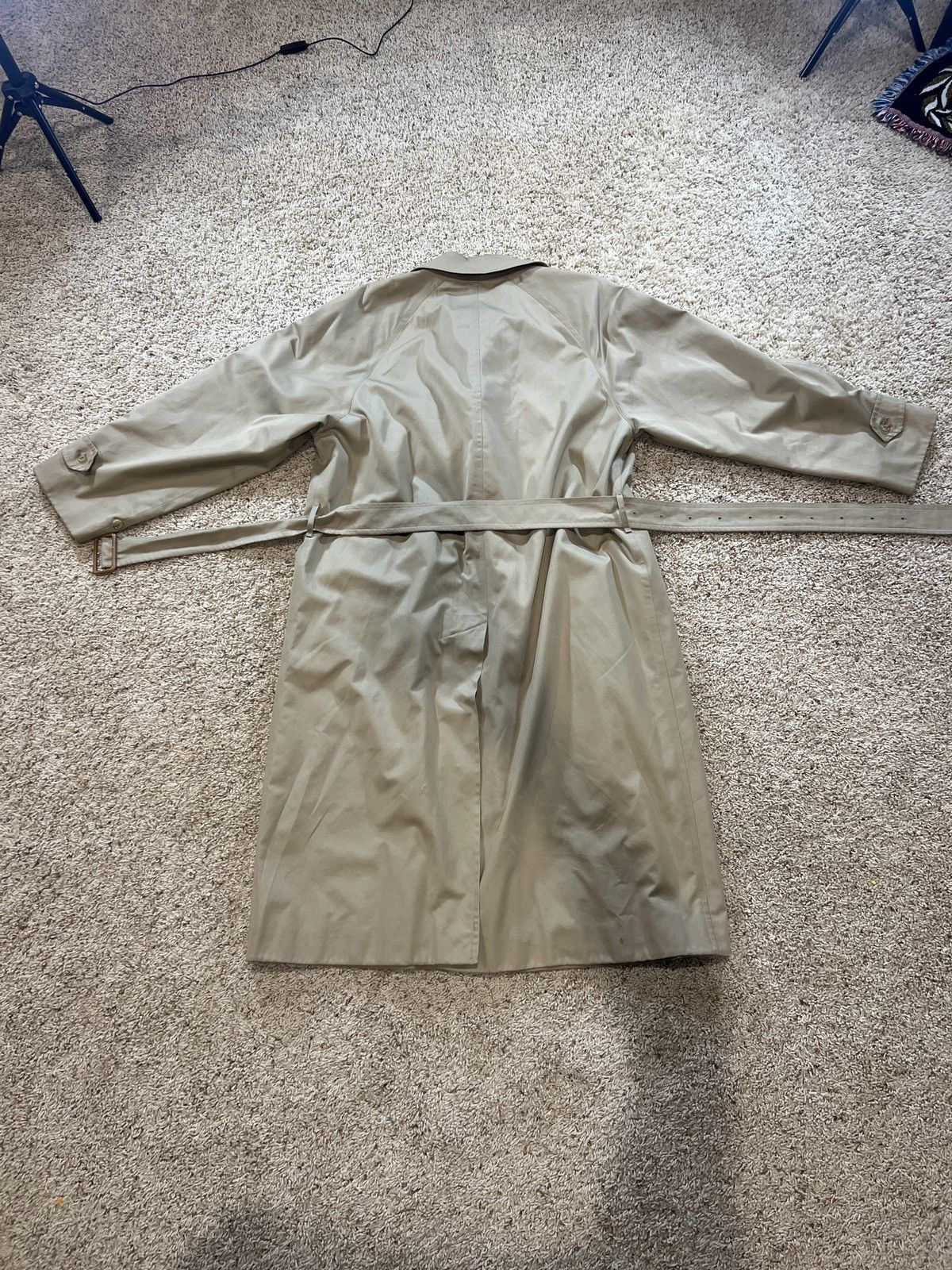 Burberry × Vintage Vintage Burberrys’ trench coat Size US L / EU 52-54 / 3 - 8 Thumbnail