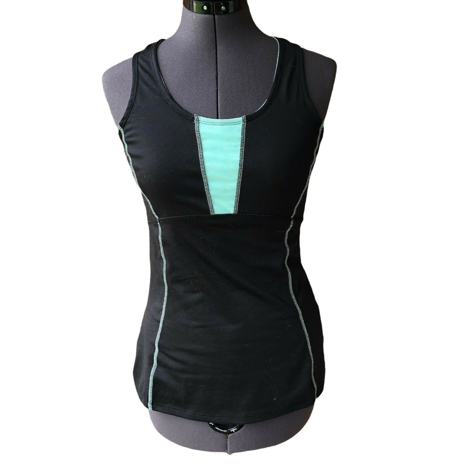 Other Gaiam Yoga Workout Top Racer-Back XS Tank Sleeveless Scoop-N Size XS / US 0-2 / IT 36-38 - 1 Thumbnail
