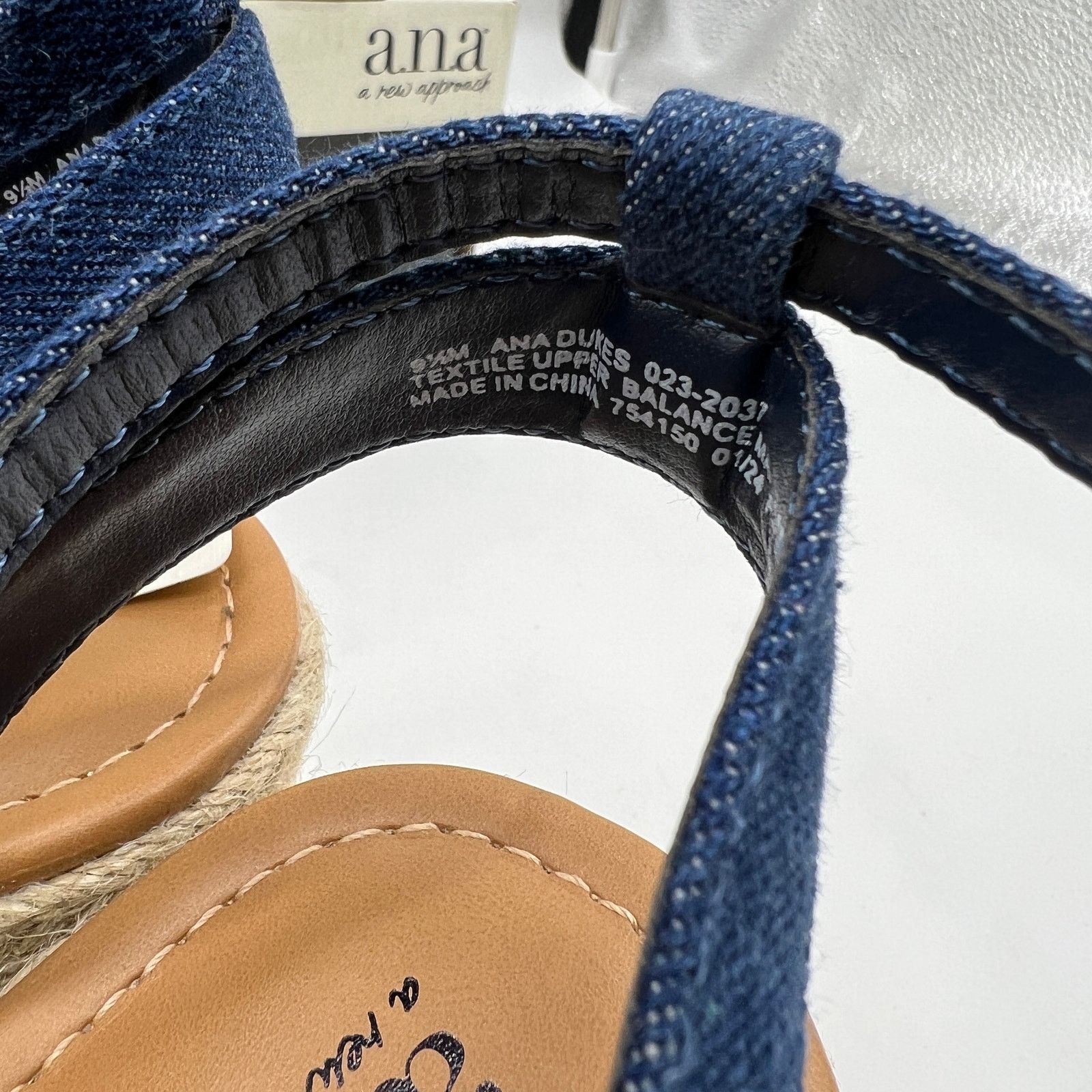 Other a.n.a Womens Dukes Heeled Sandals Denim Blue Size 9.5M Size US 9.5 / IT 39.5 - 9 Thumbnail