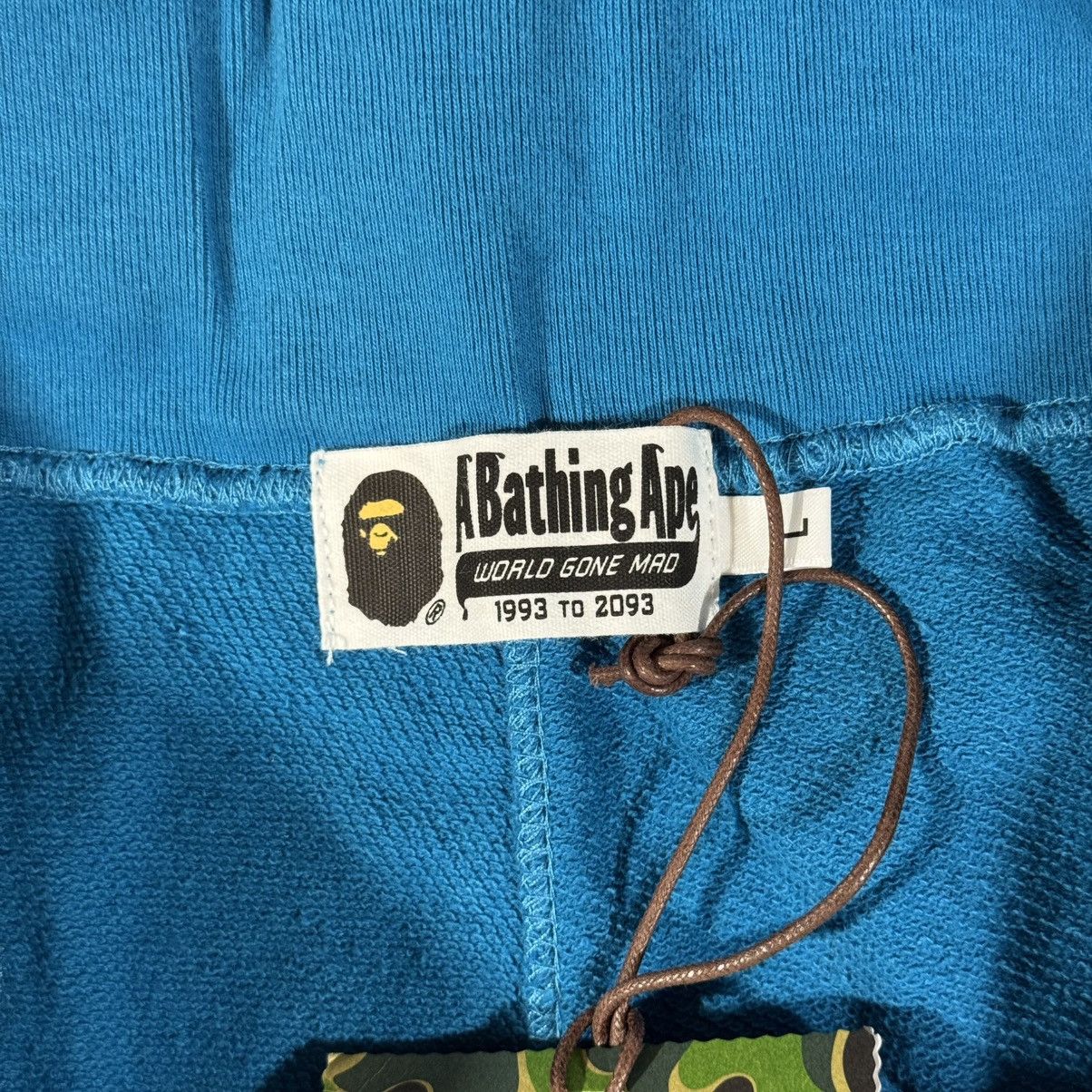 Bape Bape shark sweatshorts green Size US 34 / EU 50 - 3 Thumbnail