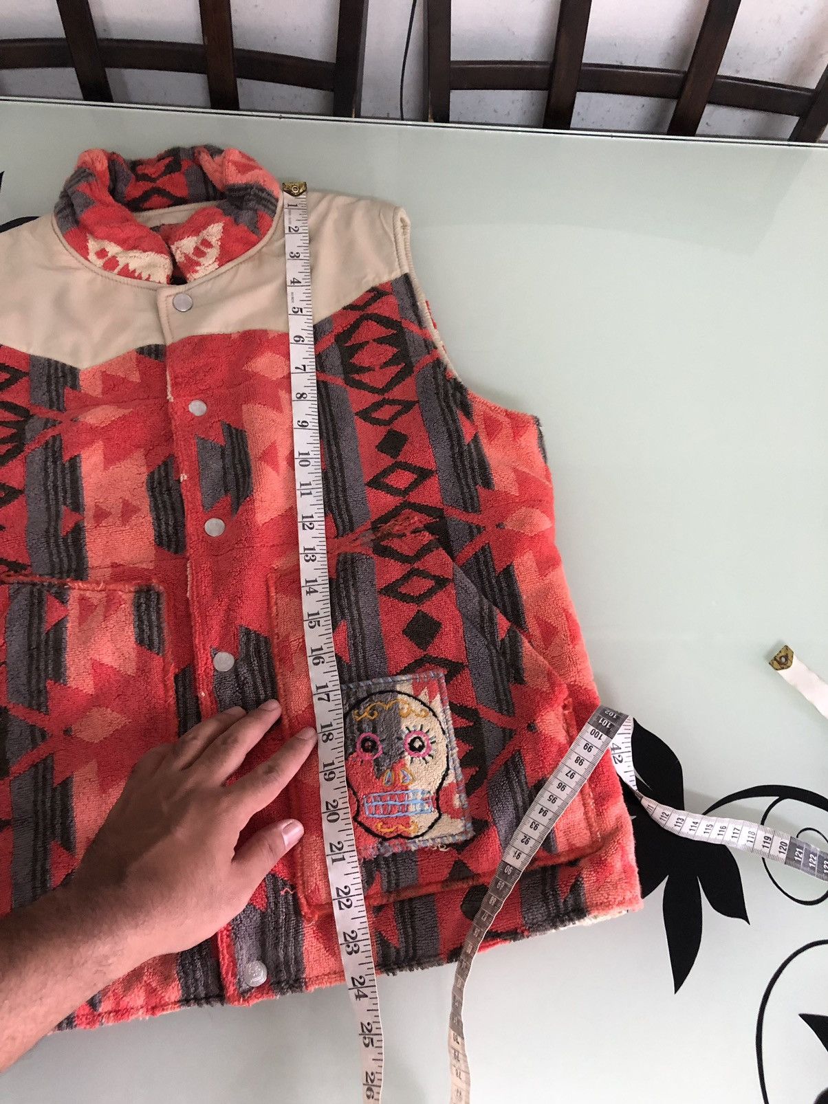 Japanese Brand Coogi Style Dean Native Teddy Cloth Vest Jacket Size US M / EU 48-50 / 2 - 17 Thumbnail