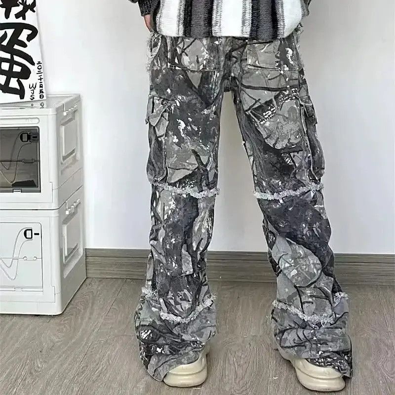 Japanese Brand Stacked Flared Camo Cargo Pant Size US 30 / EU 46 - 2 Thumbnail