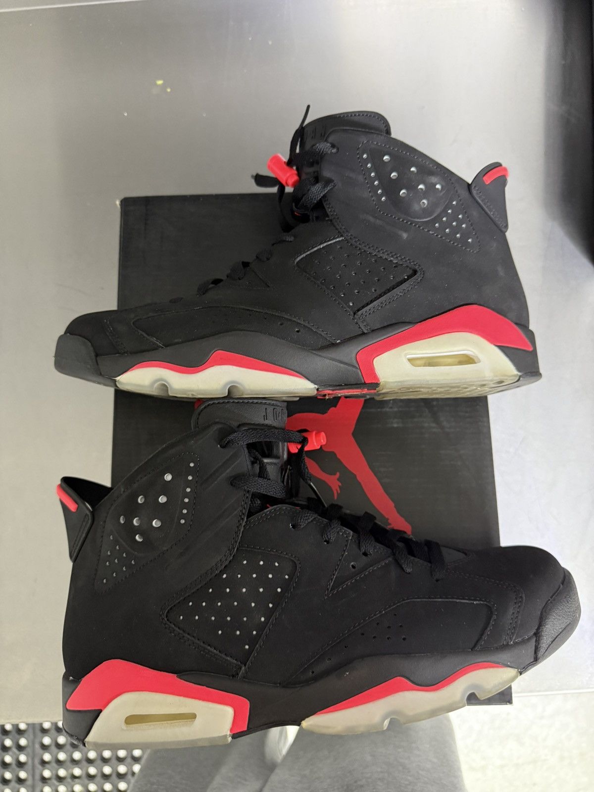 Jordan Brand Jordan 6 infrared black Size US 11 / EU 44 - 2 Thumbnail