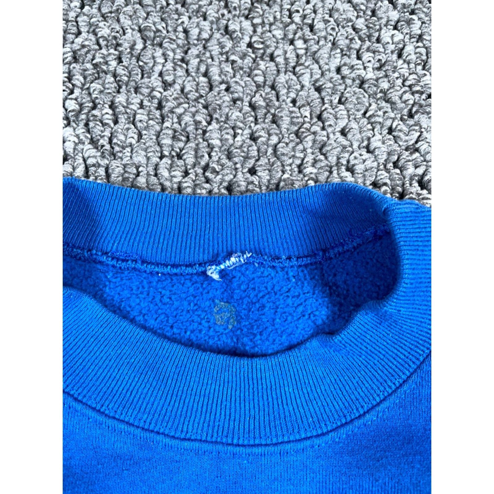 Vintage VINTAGE Phi Sigma Sigma Sweatshirt Adult Large Blue Embroidered College Sorority Size L / US 10 / IT 46 - 3 Thumbnail