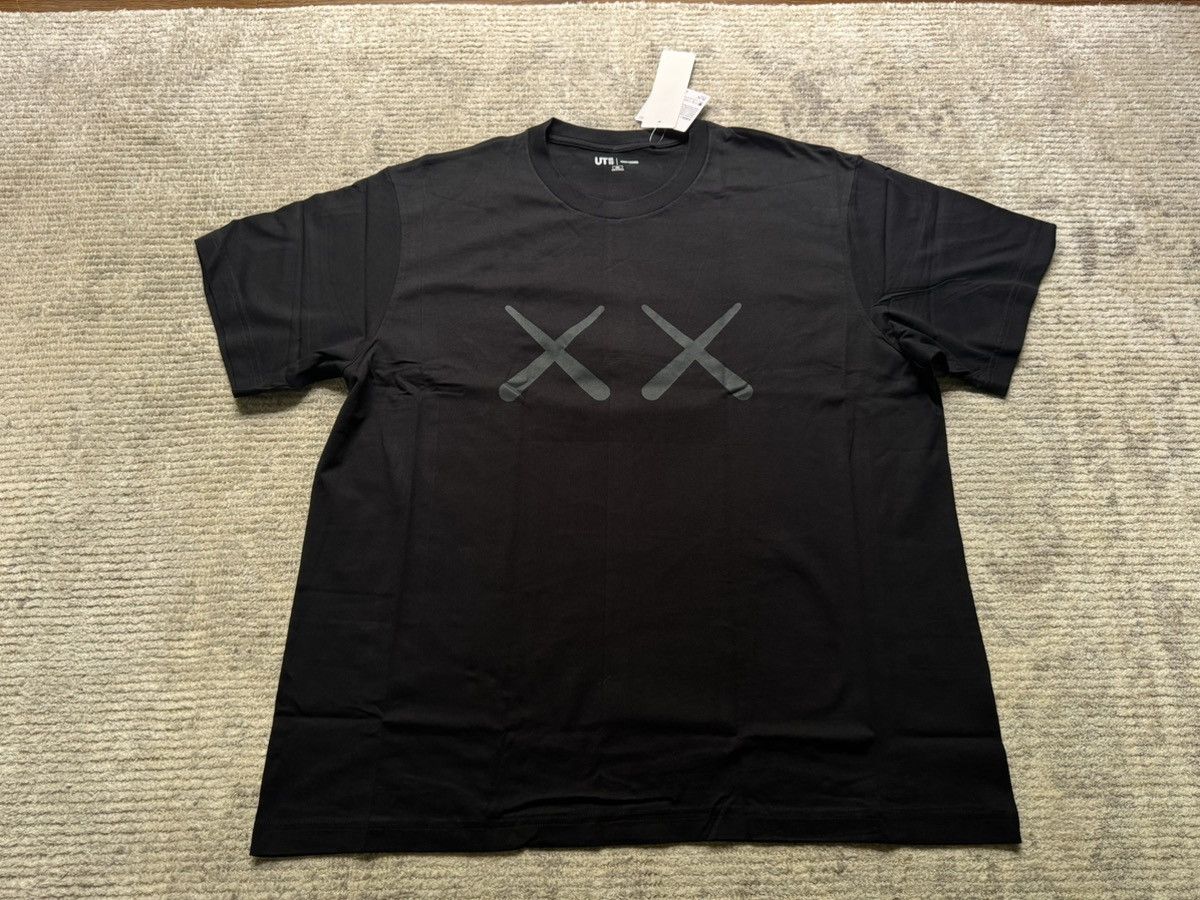 Andy Warhol × Kaws × Uniqlo 2XL Kaws Andy Warhol BFF Uniqlo UT Shirt Figure Vinyl XXL Size US XXL / EU 58 / 5 - 1 Thumbnail