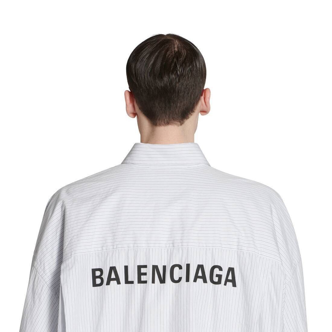 Balenciaga oc11z1025 Shirt Oversized in White Size US L / EU 52-54 / 3 - 6 Thumbnail
