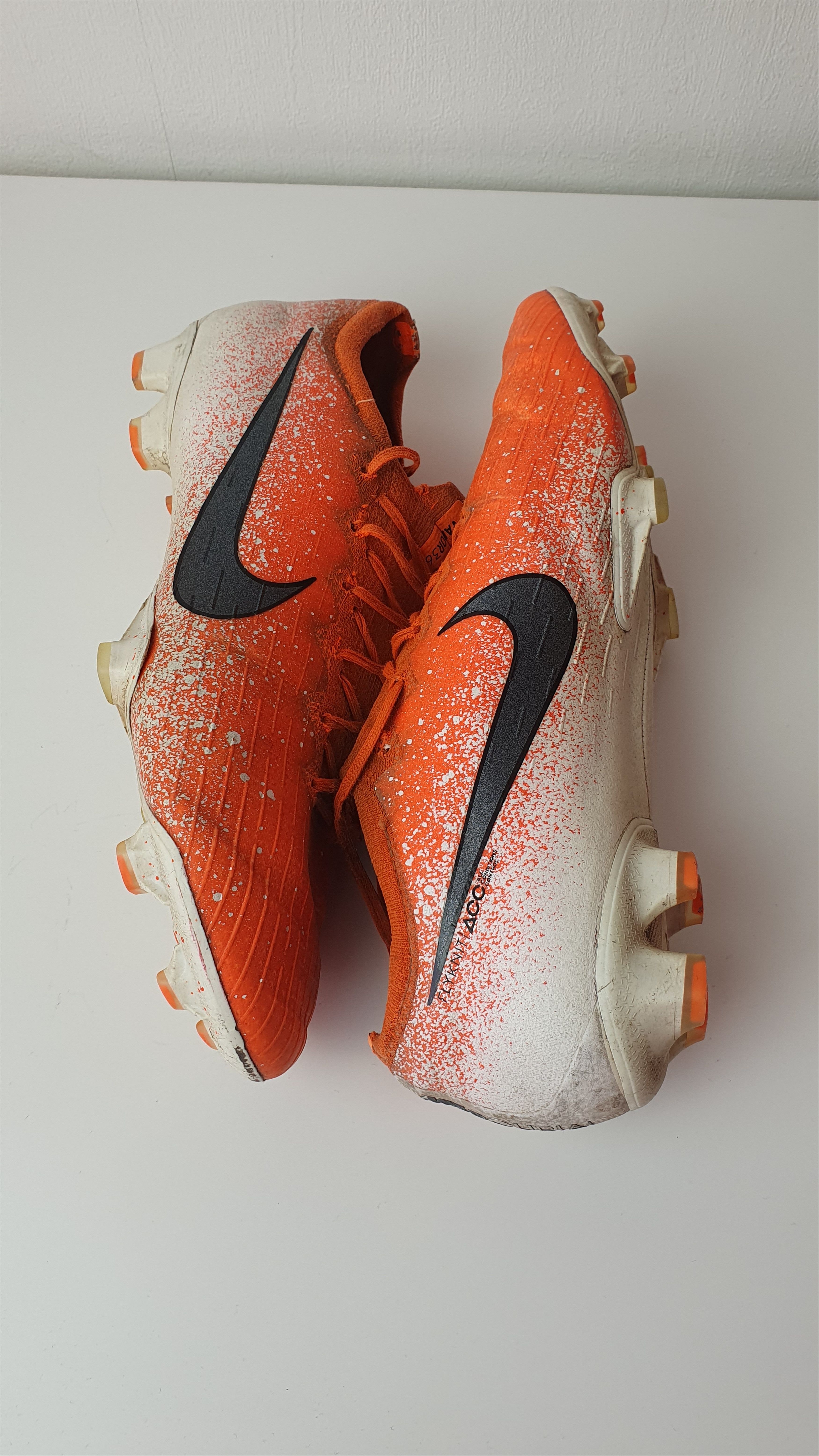 Nike Football Cleats Mens Nike Mercurial Vapor 12 Elite AG Size US 12.5 / EU 45-46 - 8 Thumbnail