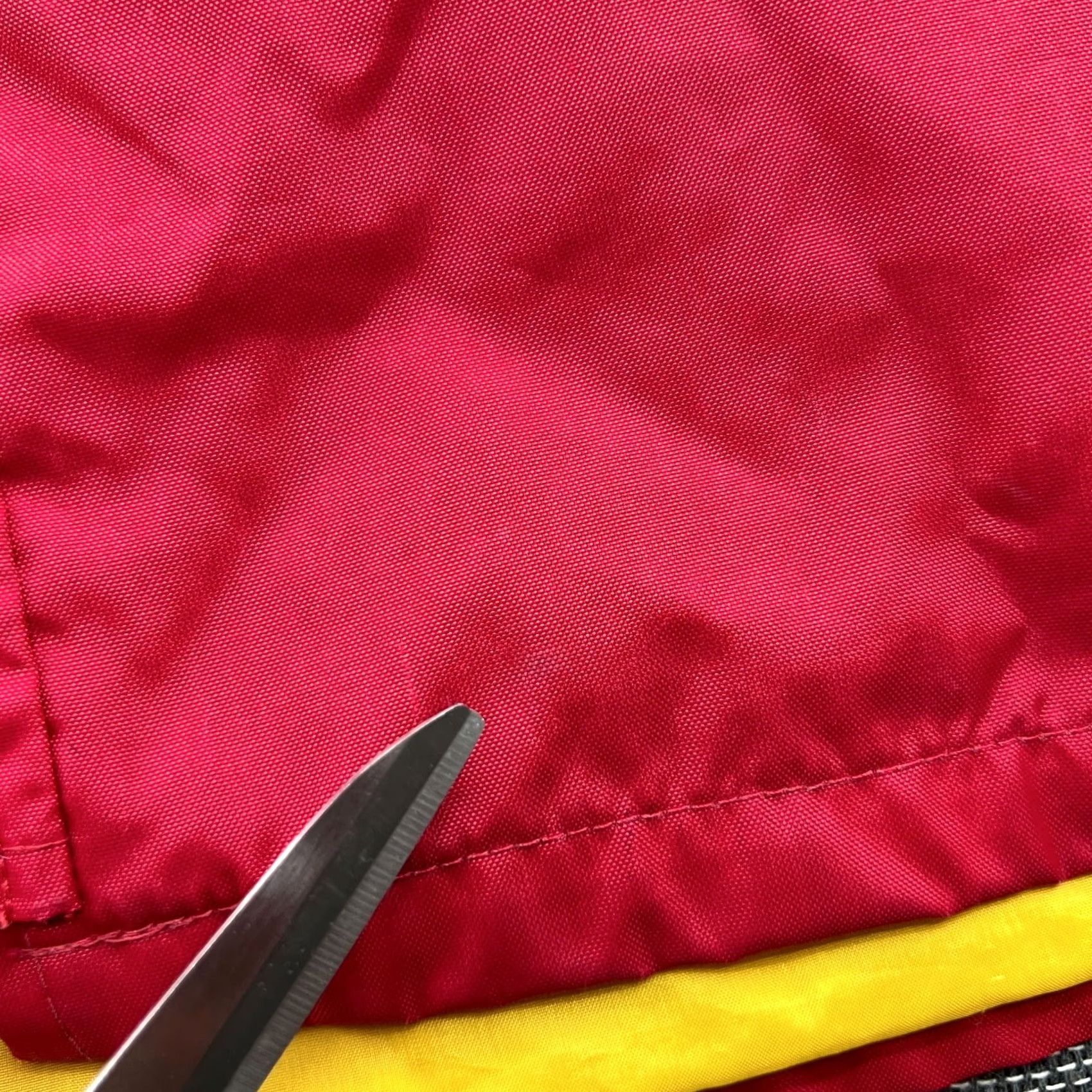 Ferrari Ferrari Vintage 1995 F1 Jacket Parka Mens XL Red Racing 90s Formula One Red Windbreaker Full Zip Hooded Water Resistant 80s 90s Mens Size US L / EU 52-54 / 3 - 5 Thumbnail