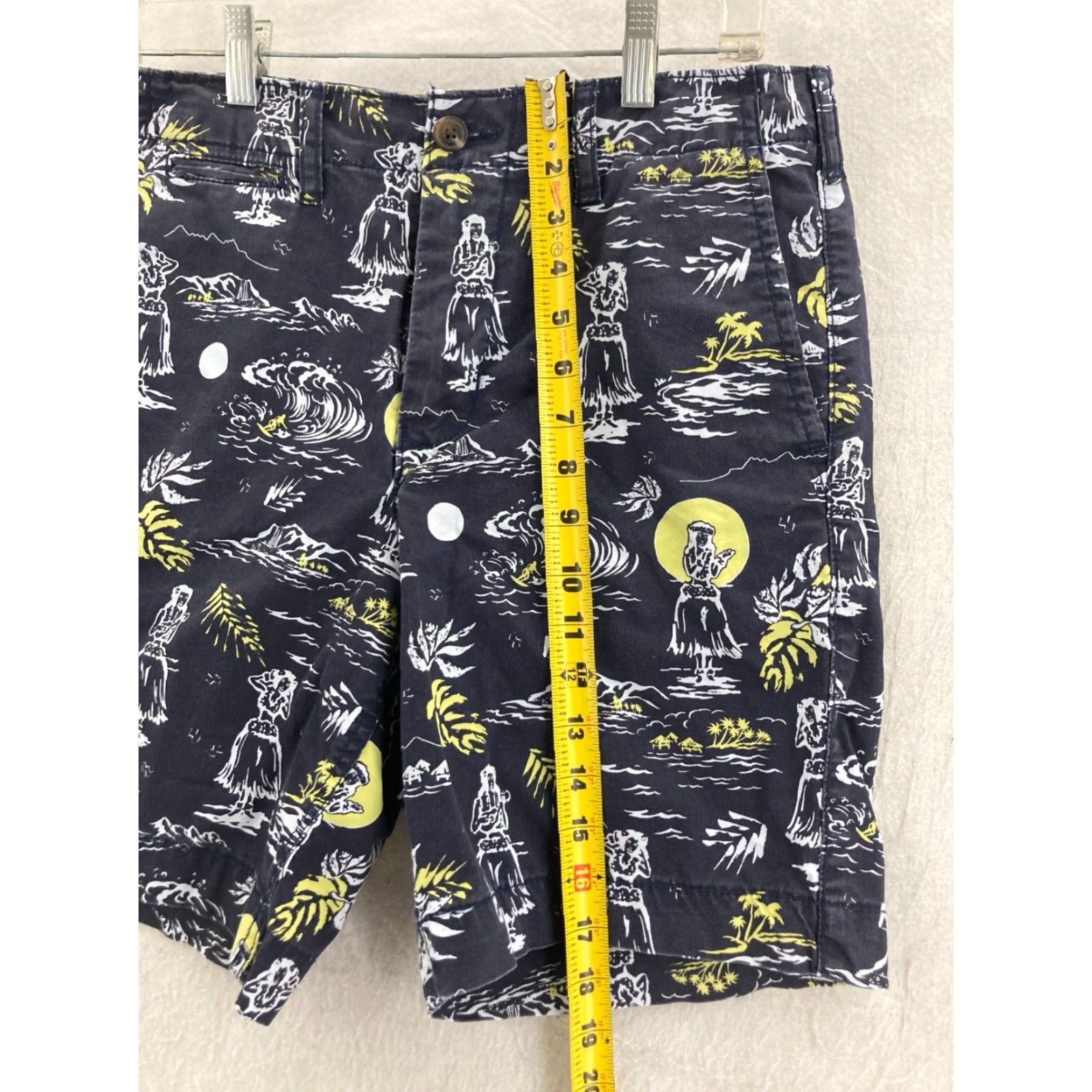 American Eagle Outfitters American Eagle Outfitters Chino Shorts Mens 29 Floral Multicolor Casual Aloha Size US 29 - 3 Thumbnail