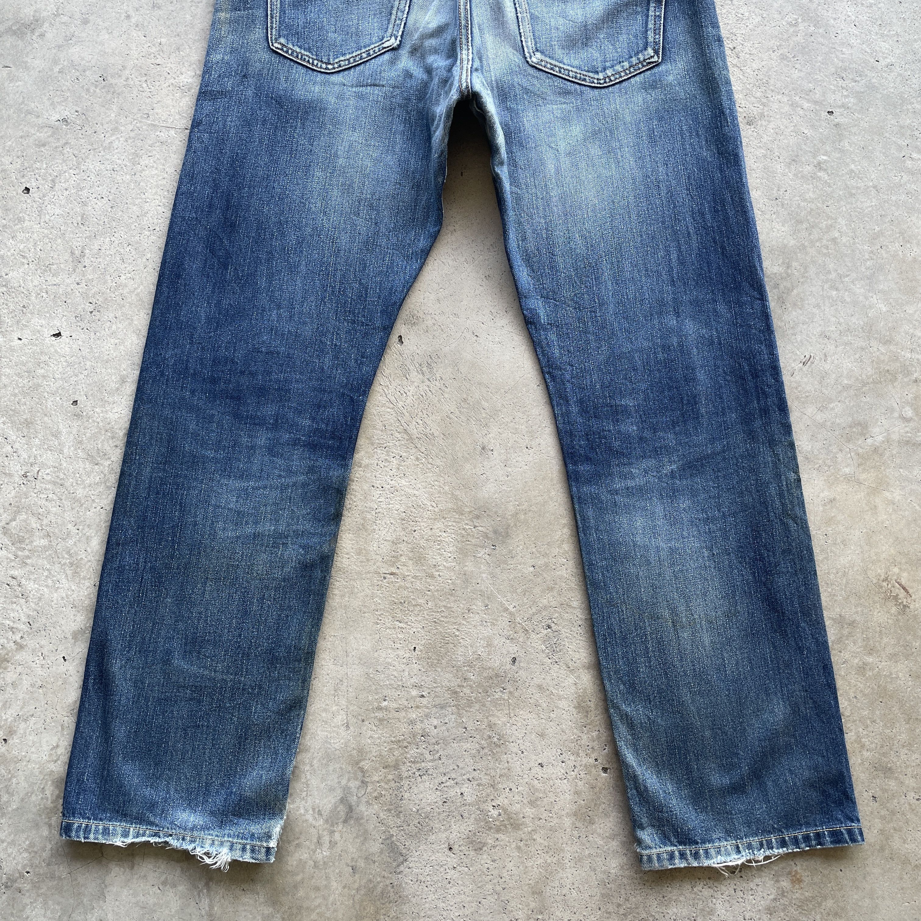 Japanese Brand Vintage Japanese Brand Faded Jeans Denim Pants W35 Size US 35 - 14 Thumbnail