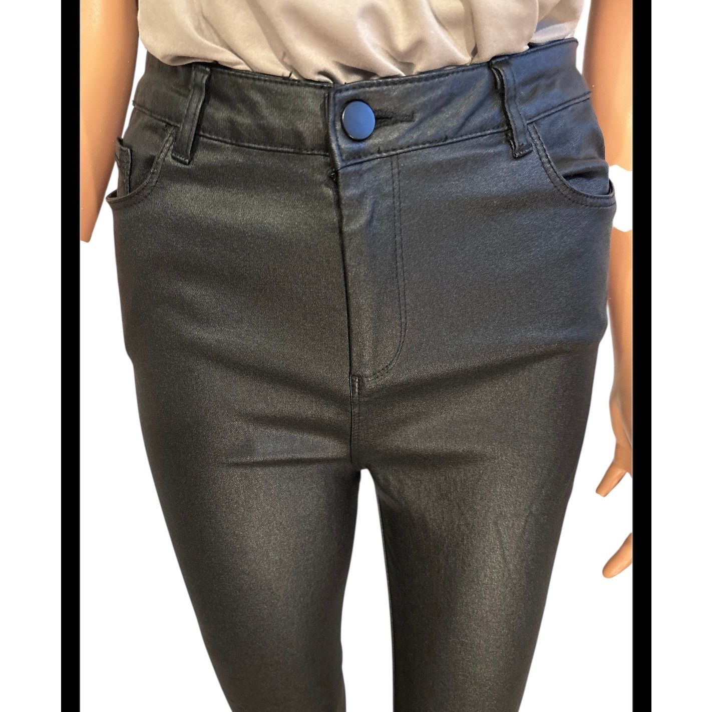 The Unbranded Brand Apperloth PU Leather Skinny Pants Size Medium Size 30" / US 8 / IT 44 - 2 Thumbnail