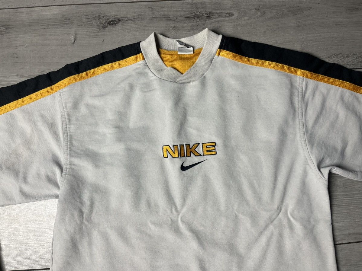 Nike Vintage Nike spellout sweatshirt 90s reverse size Large Size US L / EU 52-54 / 3 - 3 Thumbnail