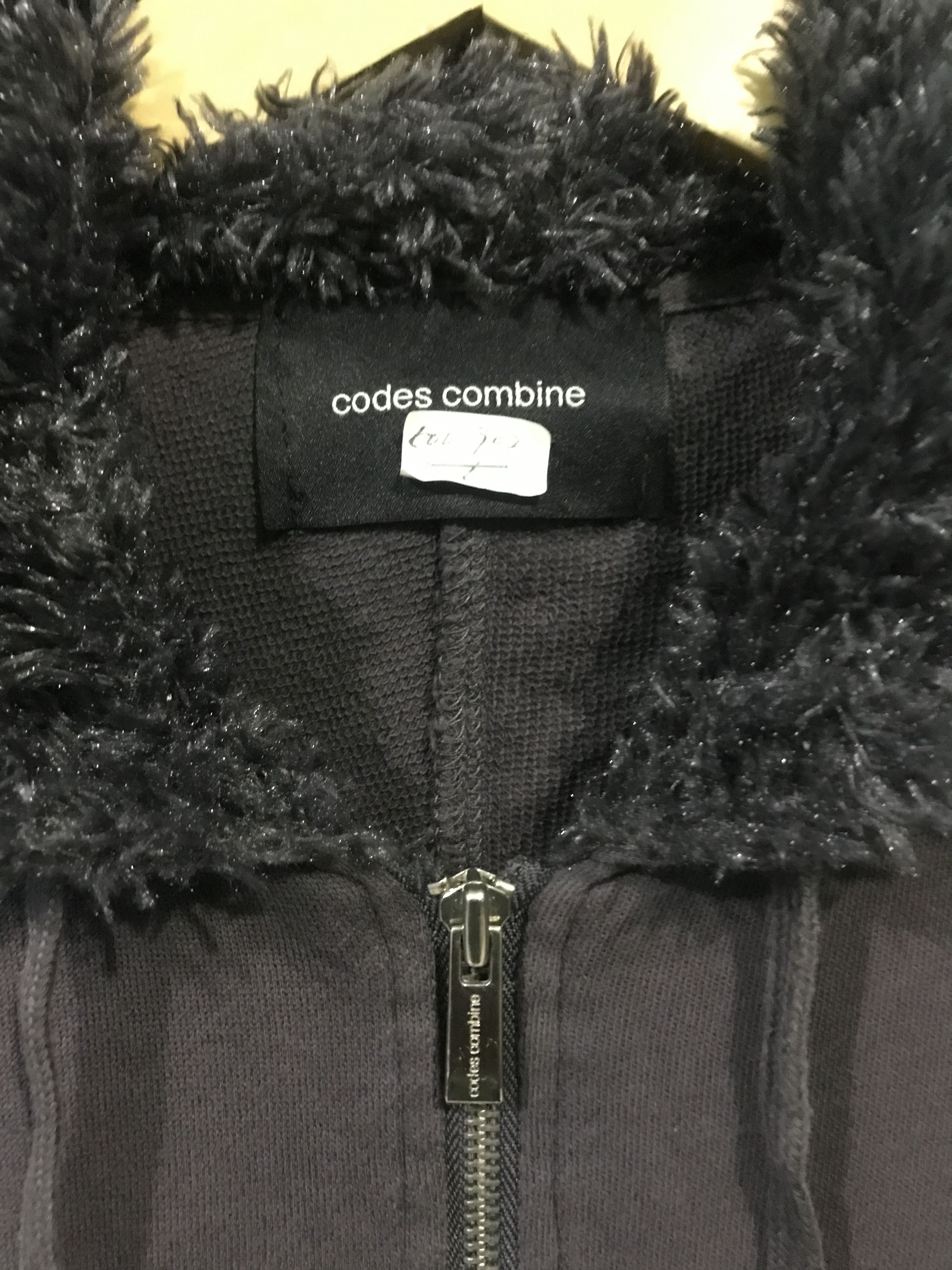 Codes Combine ‼️ARCHIVE‼️CODES COMBINE VKEI STYLE JAPANESE Size US M / EU 48-50 / 2 - 4 Thumbnail