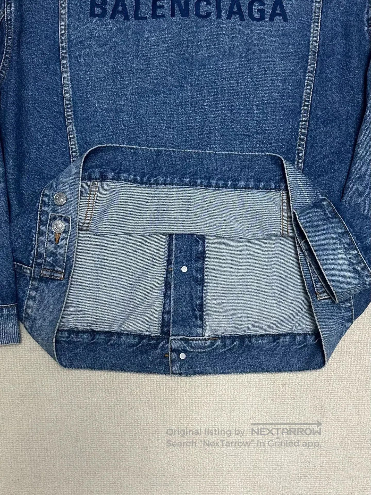 Balenciaga Balenciaga Distressed Embroidered Logo Denim Jacket. Size XXS / US 00 / IT 34 - 7 Thumbnail