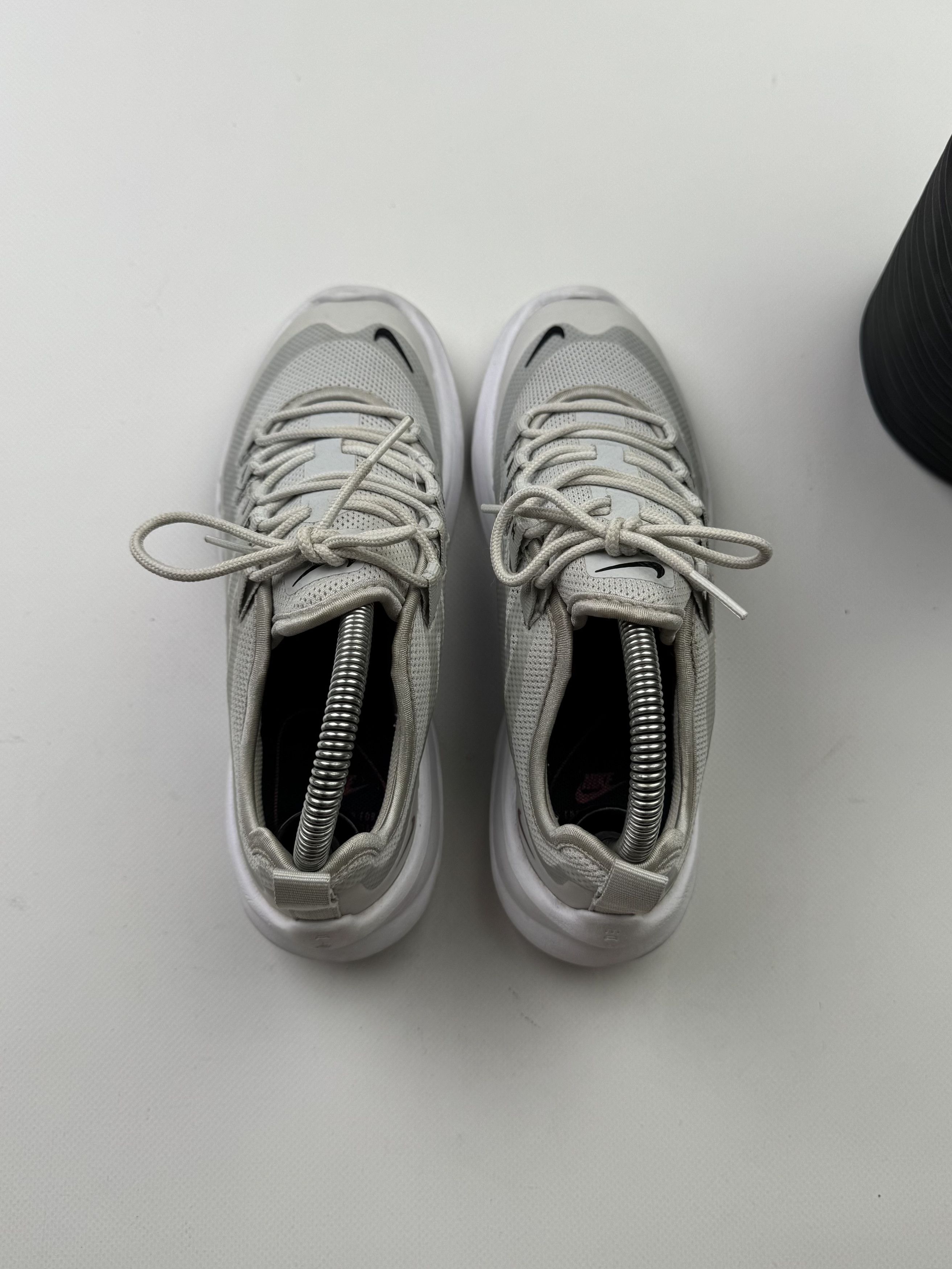 Nike Nike Sneakers (145) Size US 5.5 / IT 35.5 - 2 Thumbnail