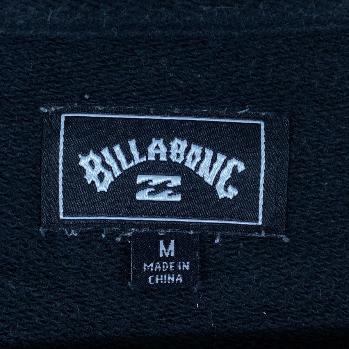 Billabong × Vintage Vintage Billabong Crewneck Sweatshirt Black Pullover Jumper Size US M / EU 48-50 / 2 - 7 Thumbnail