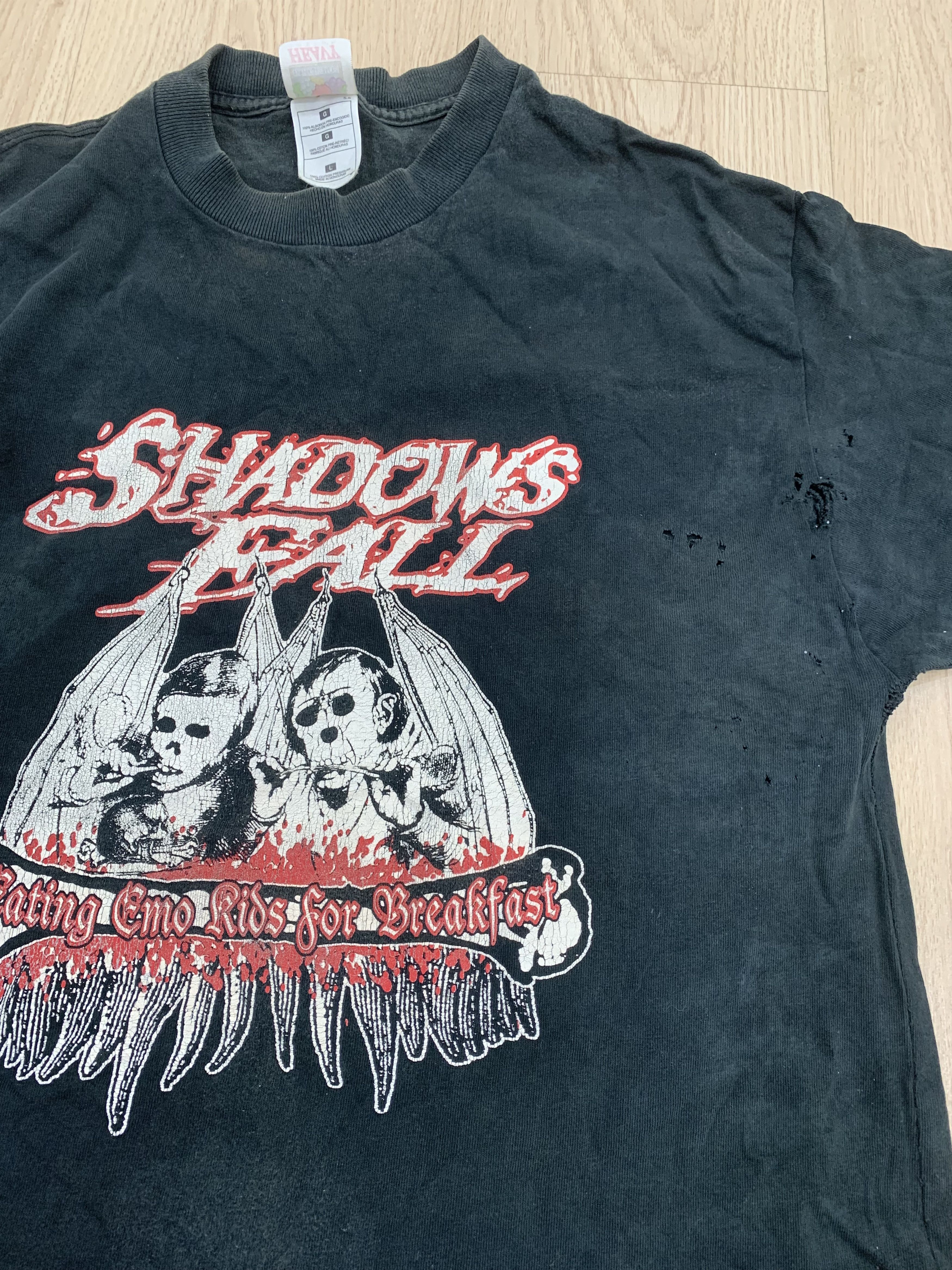 Band Tees BAND SHADOW FALL TOUR SHIRT Size US M / EU 48-50 / 2 - 3 Thumbnail