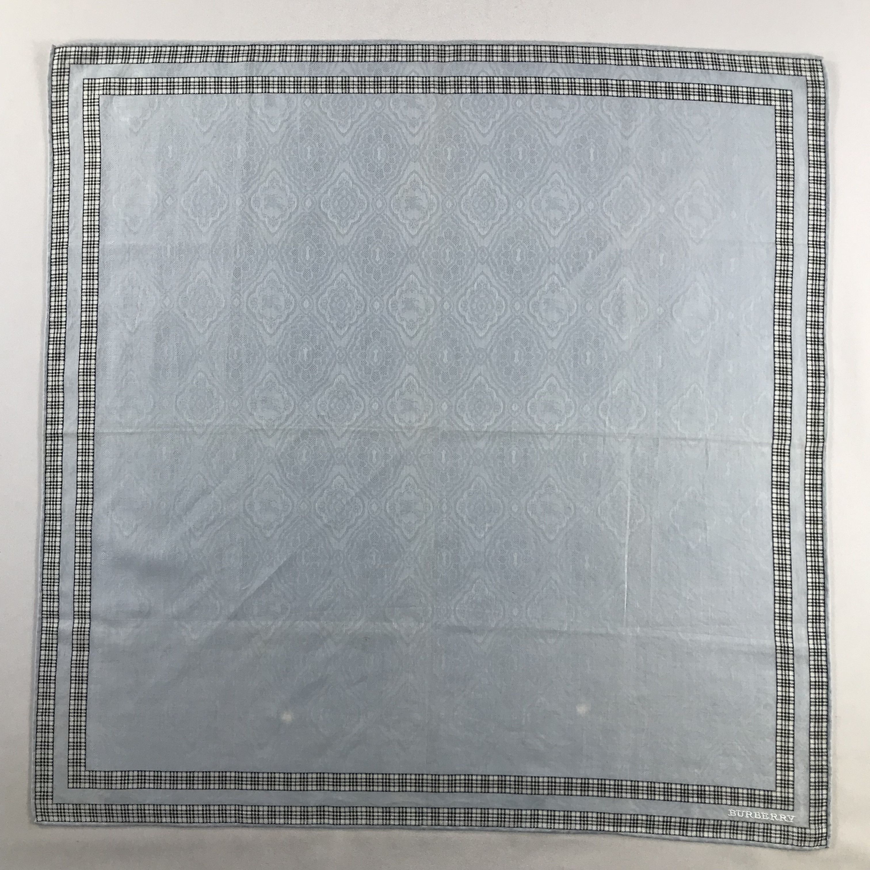 Burberry Burberry Handkerchief / Bandana / Neckerchief C727 Size ONE SIZE - 3 Thumbnail