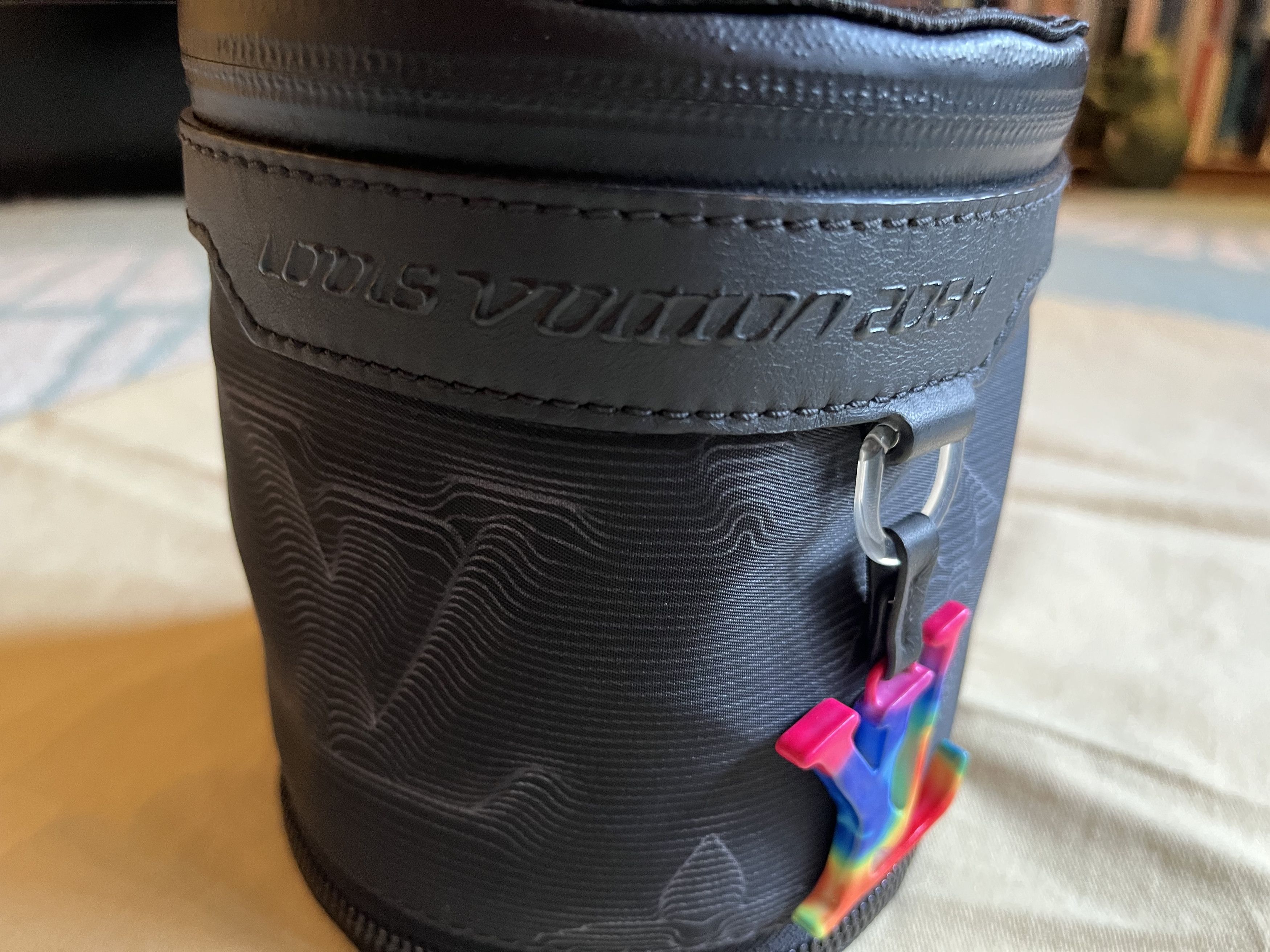 Louis Vuitton Louis Vuitton 2054 Expandable Polochon by Virgil Abloh Size ONE SIZE - 14 Thumbnail