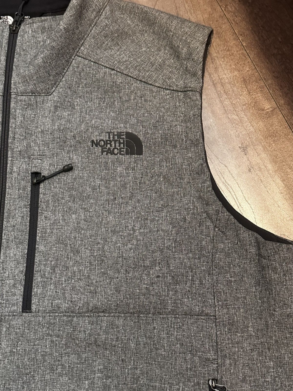 The North Face North Face Grey Comfy Vest Size US XL / EU 56 / 4 - 5 Thumbnail