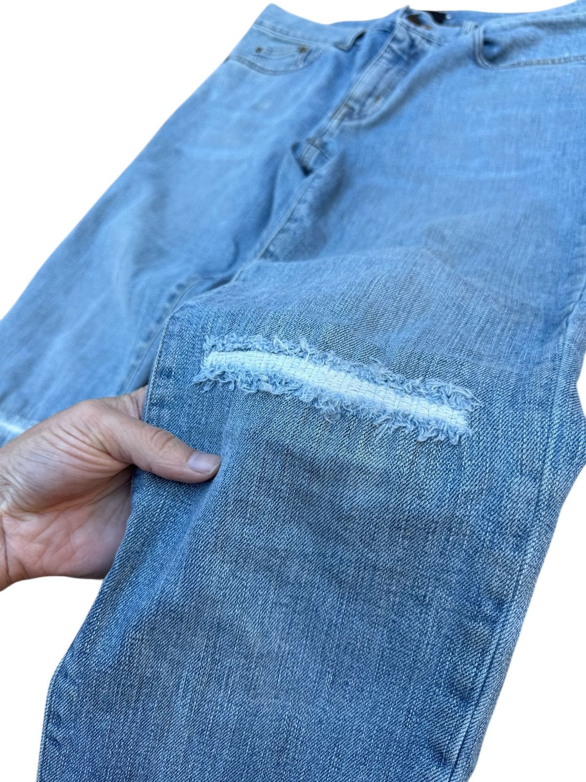 Saint Laurent Paris Saint laurent d02 blue distressed denim Size US 33 - 2 Thumbnail