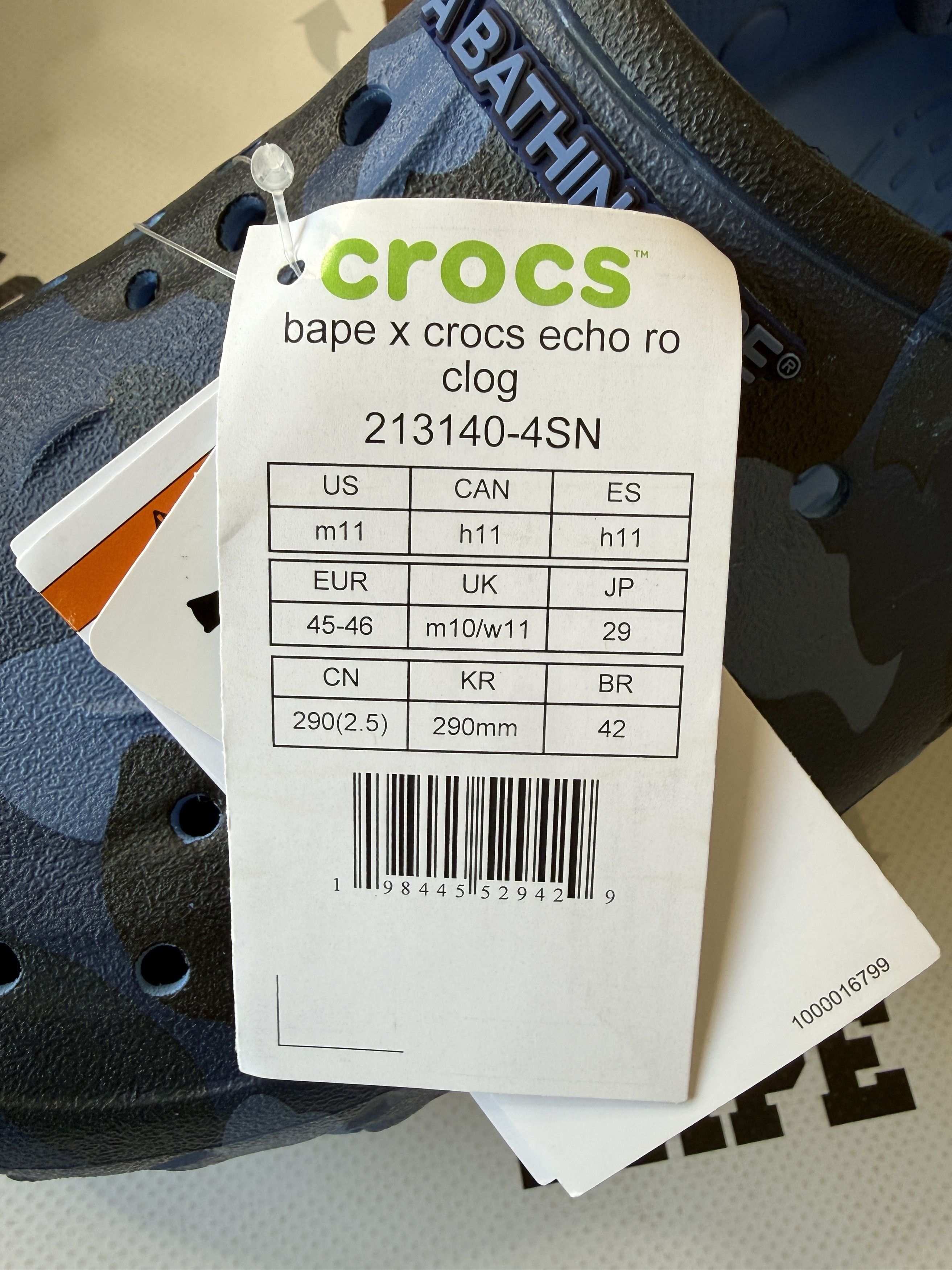 Bape × Crocs BAPE X CROCS ECHO NAVY Size US 11 / EU 44 - 13 Thumbnail