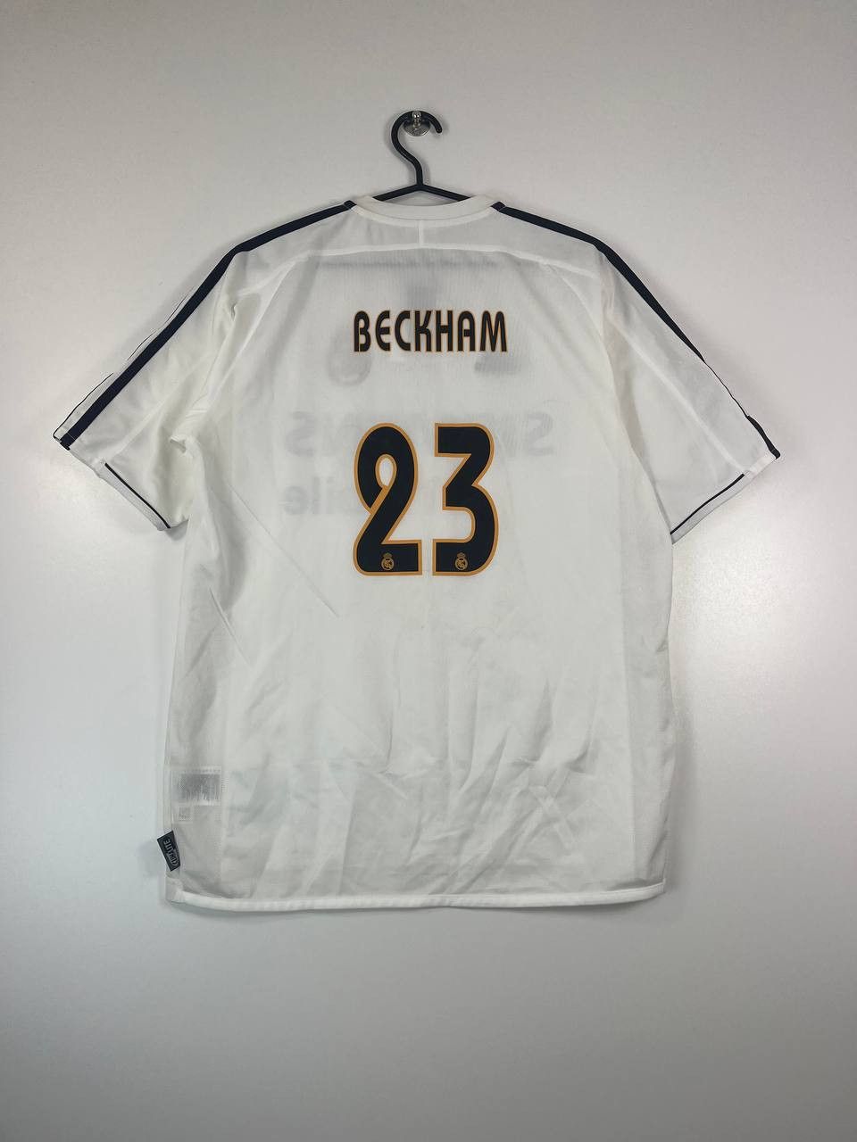 Adidas Real Madrid 2003 2004 Home Beckham #23 Adidas 021804 Size L Size US L / EU 52-54 / 3 - 8 Thumbnail