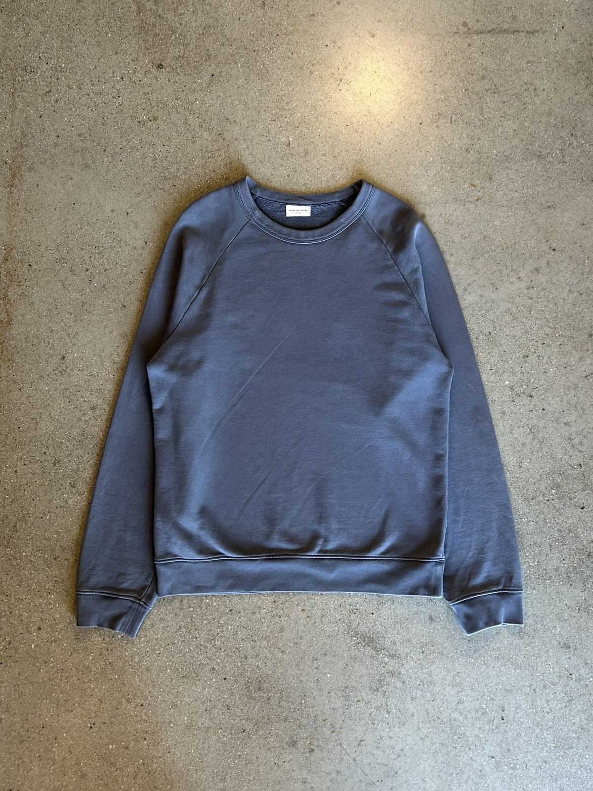 Dries Van Noten Dries Van Noten Raglan Sweatshirt Size US S / EU 44-46 / 1 - 1 Thumbnail