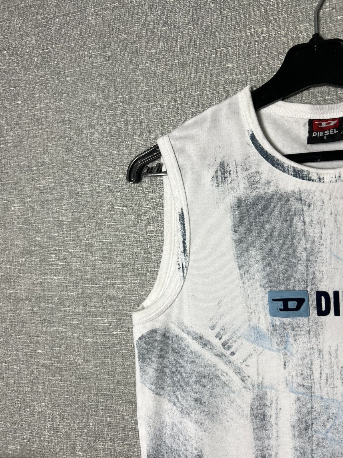 Diesel Diesel Sleeveless Abstract Distressed Print Center Logo Tank Size US S / EU 44-46 / 1 - 4 Thumbnail