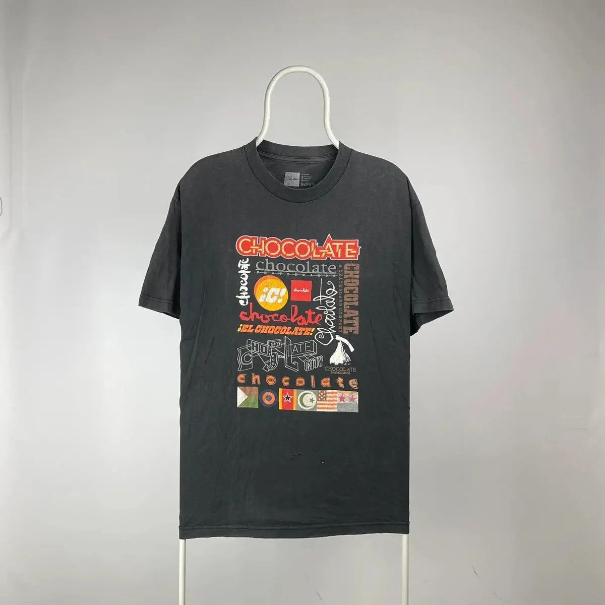 Chocolate Chocolate T-shirt skategang logo multi size Large Size US L / EU 52-54 / 3 - 1 Thumbnail
