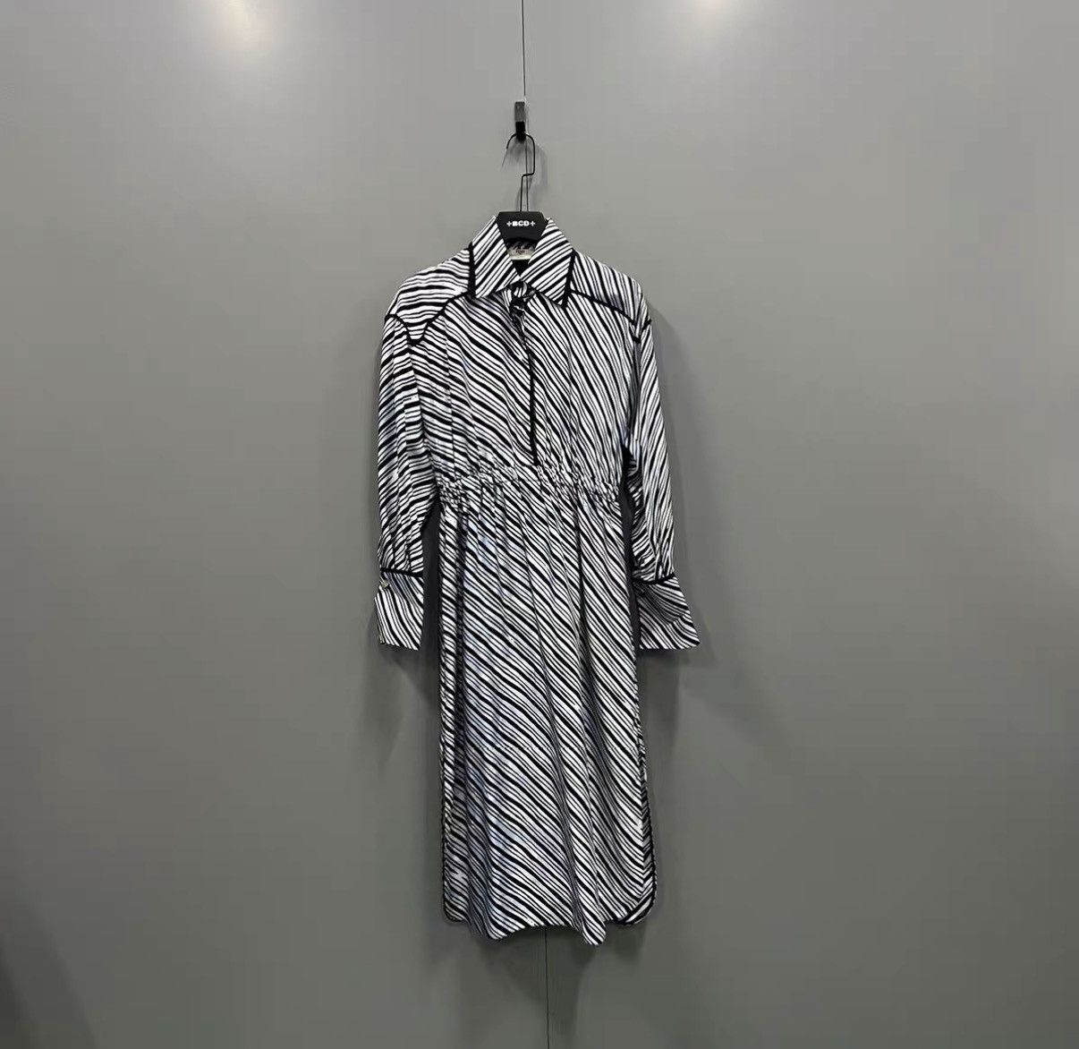 Fendi FENDI × Joshua Vides Co-branded Striped Waist-tied Dress J41 Size XS / US 0-2 / IT 36-38 - 1 Thumbnail
