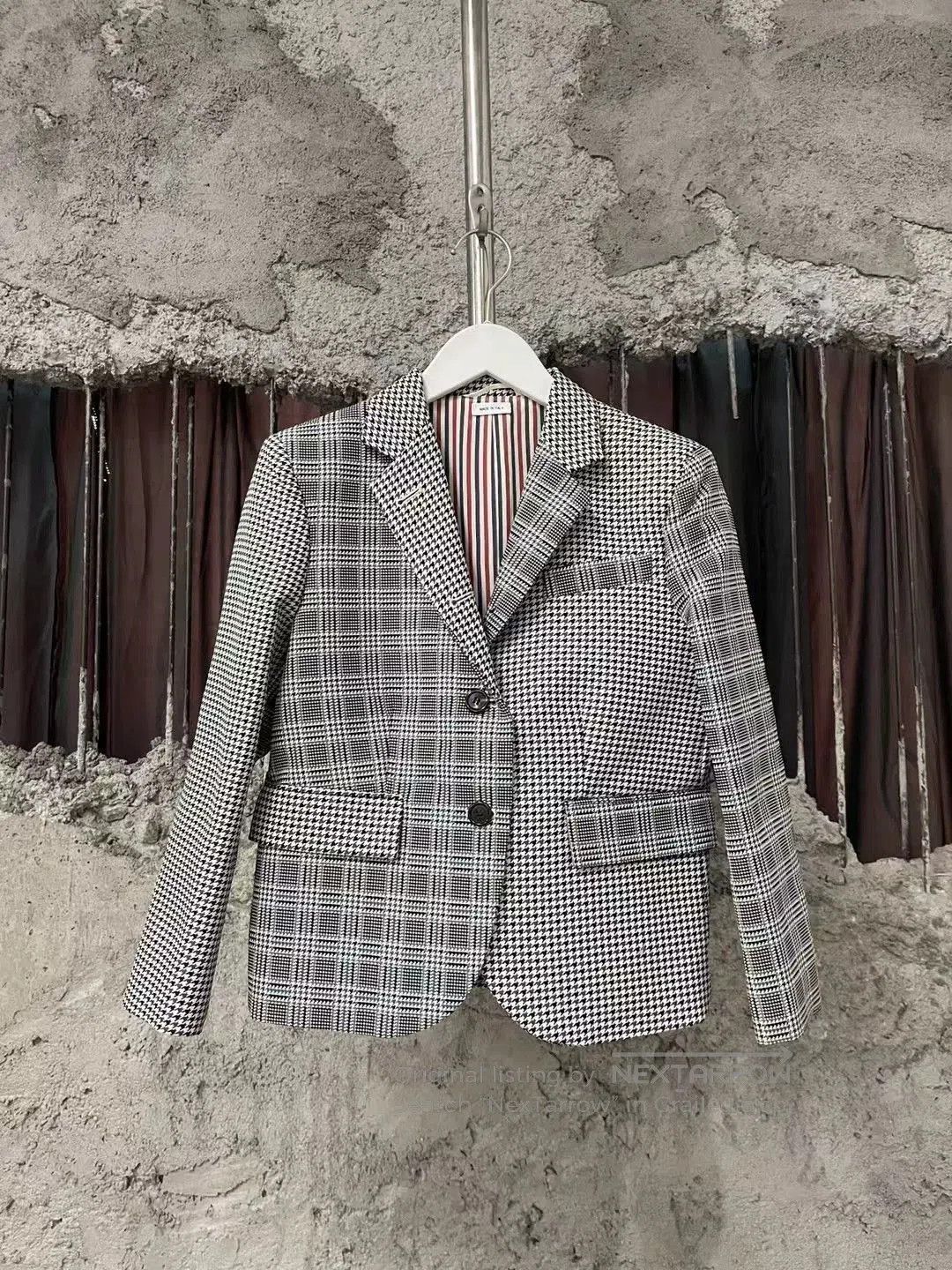 Thom Browne Thom Browne Paneled Plaid Blazer. Size US S / EU 44-46 / 1 - 1 Thumbnail