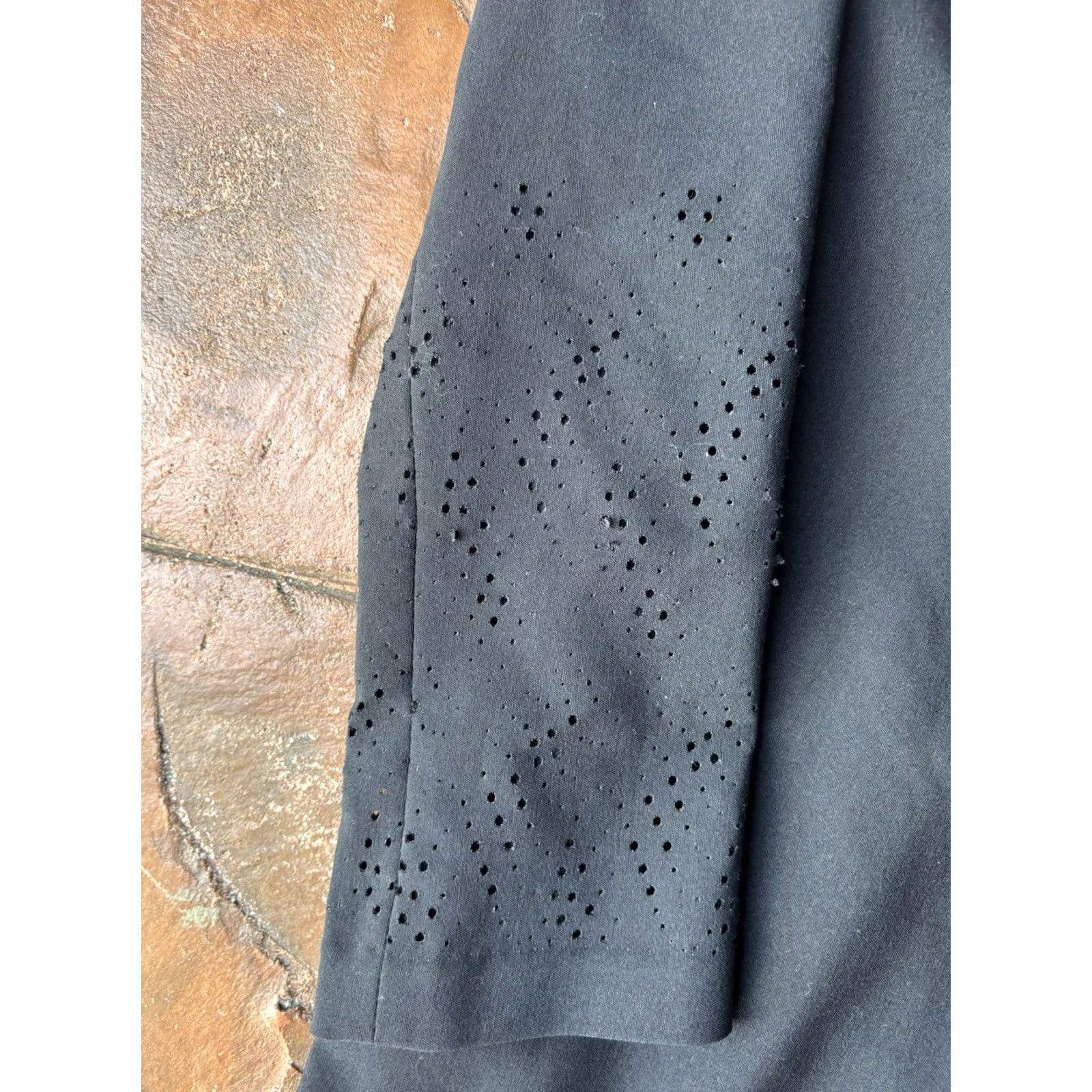 Vintage VINTAGE Cynthia Steffe Dress Coat Trench Coat Jacket Women’s 1/2 Black Gray Long Sleeve Buttoned Lined Woven Polyester Weathergear 90s Mens? Women’s Size XS / US 0-2 / IT 36-38 - 5 Thumbnail