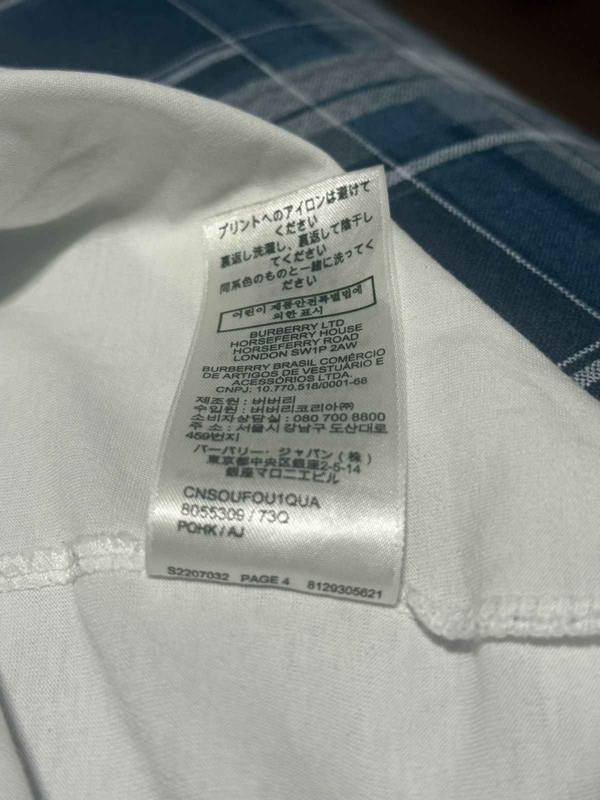 Burberry Burberry White Logo Tee Size L Size US L / EU 52-54 / 3 - 7 Thumbnail