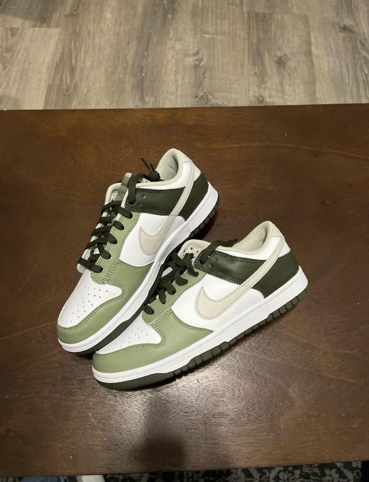 Nike Brand new never worn ships next day Size US 8.5 / EU 41-42 - 1 Thumbnail