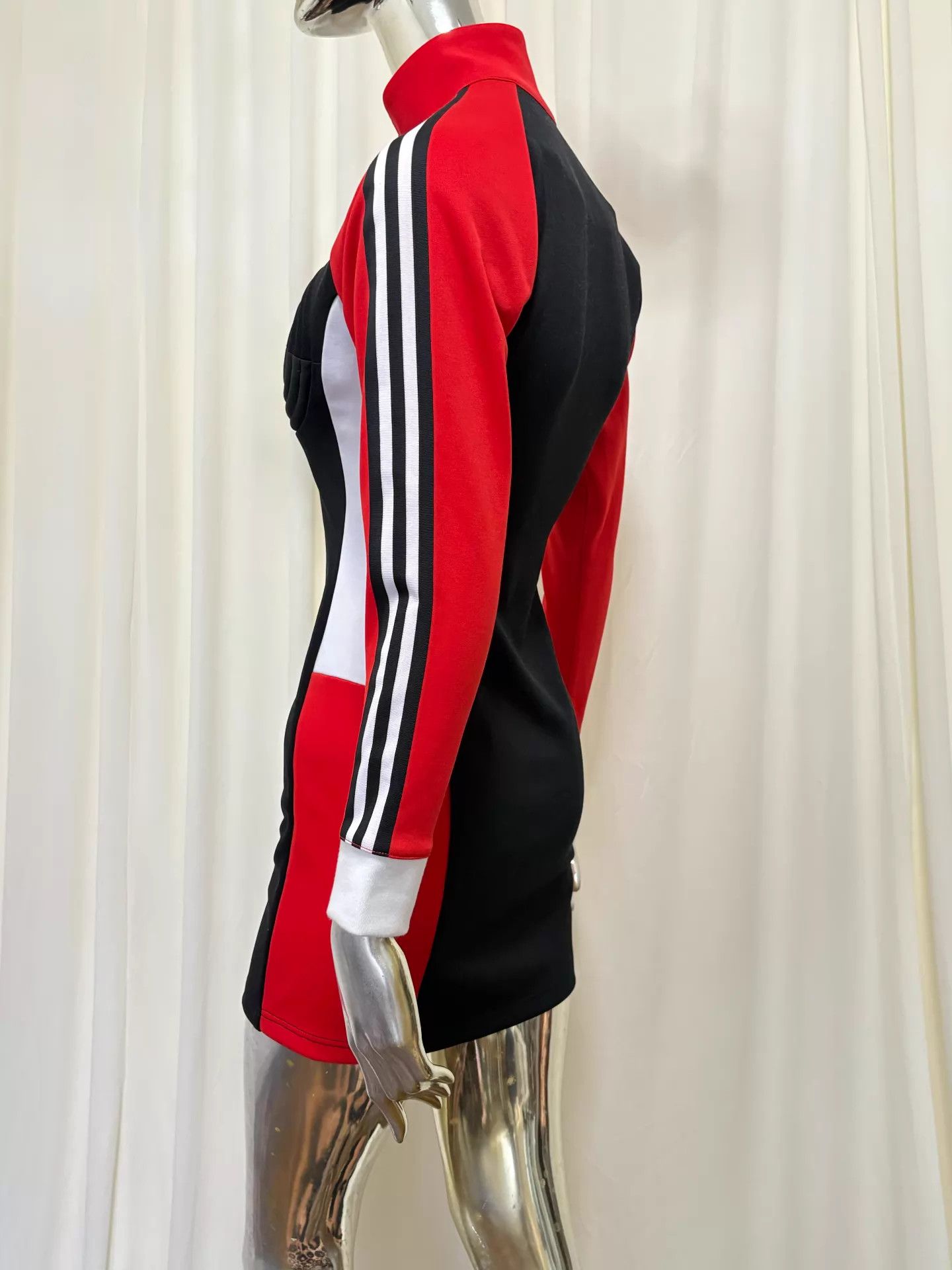 Adidas Jeremy Scott x Adidas Cone Bust High-Waisted Jacket 38 (New) Size XS / US 0-2 / IT 36-38 - 4 Thumbnail