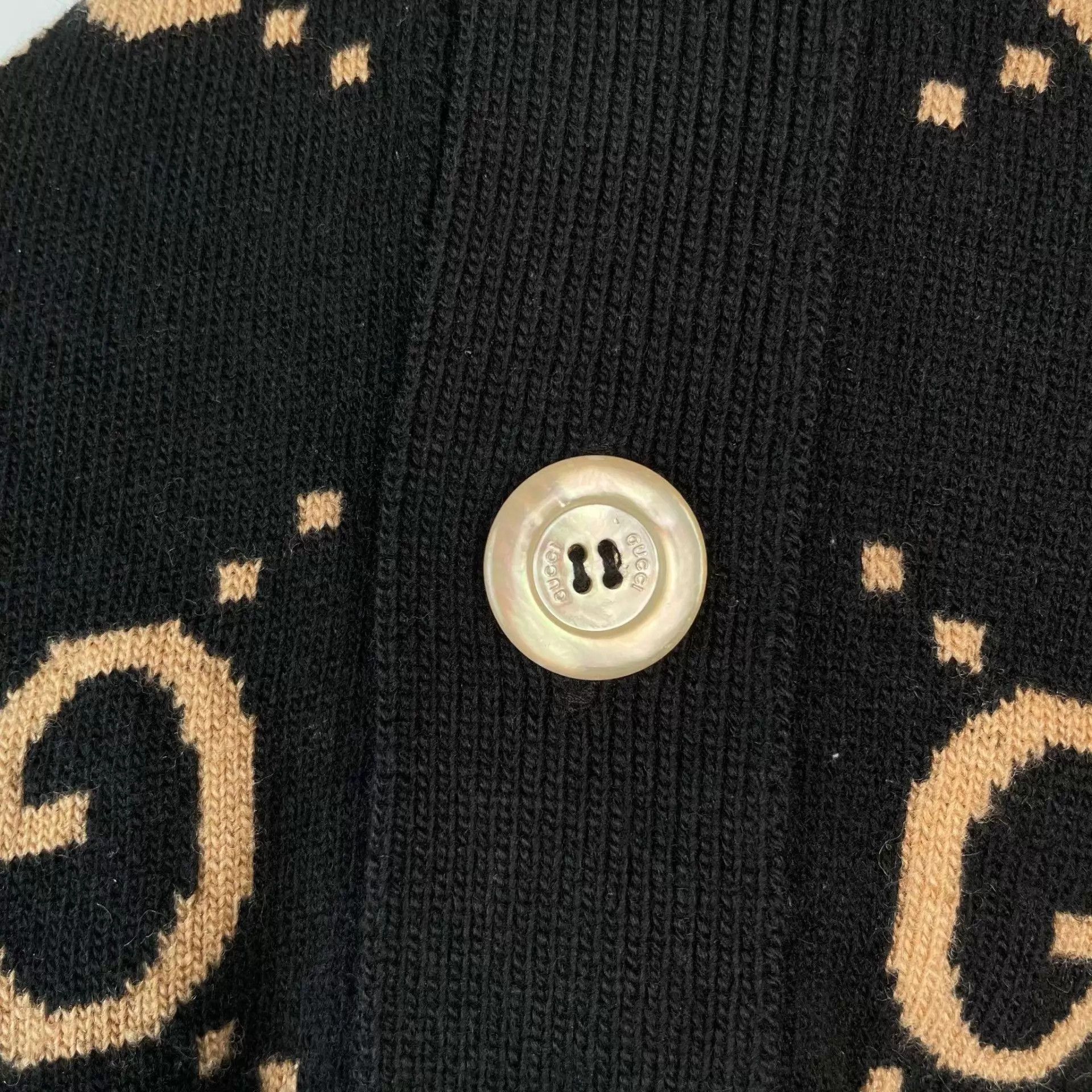 Gucci Gucci Wool All-Over Print Cardigan XL Black Size US XL / EU 56 / 4 - 9 Thumbnail