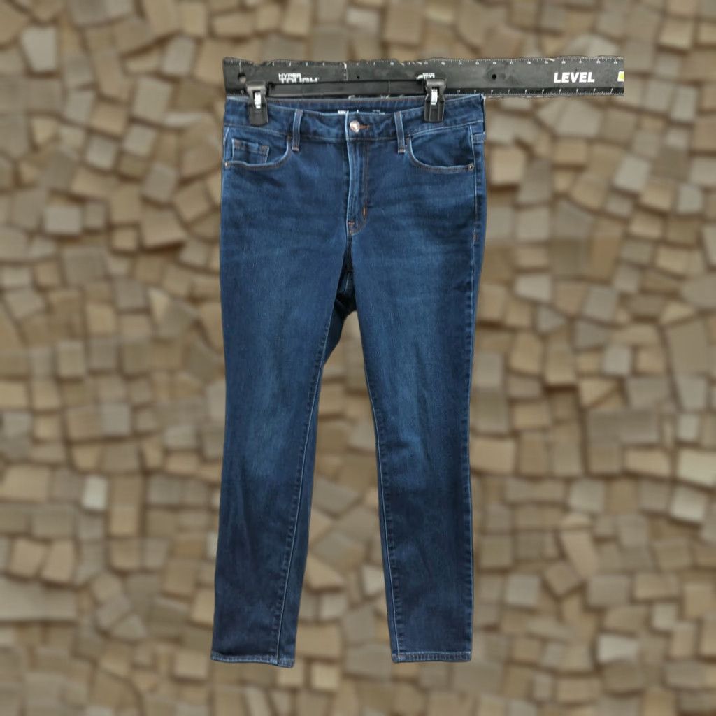 Old Navy Old Navy Jeans Skinny Womens Size 8 Short Blue Wash Denim 5-Pocket Regular Rise Medium Color Blue Slim/Regular Fit Mens Womens Boys Girls Size 30" / US 8 / IT 44 - 1 Thumbnail