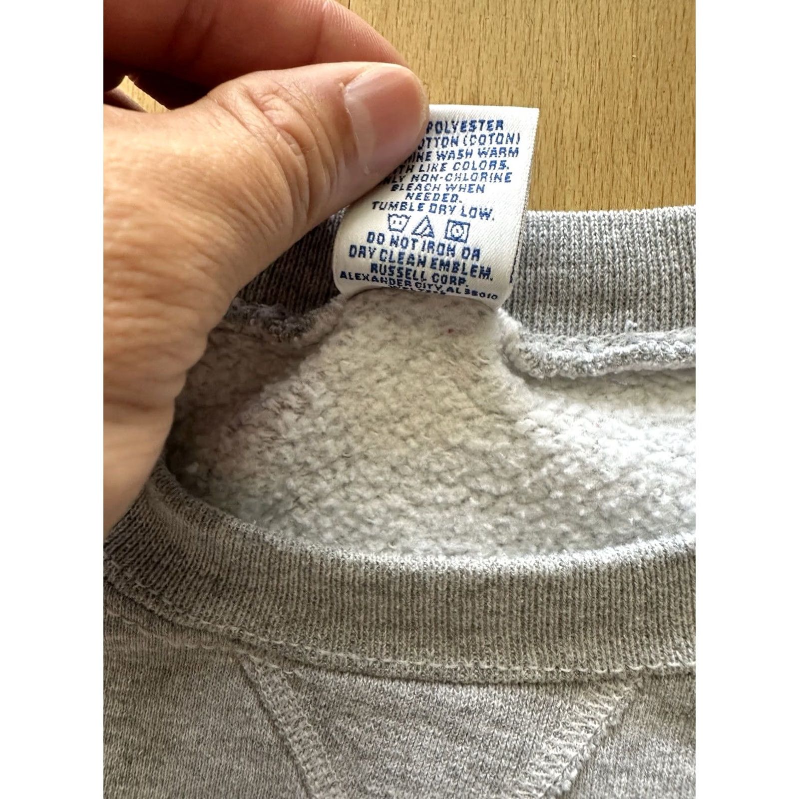 Russell Athletic Vintage Russell Athletic Sweatshirt Mens Large 90s Gray Pullover Crew Neck Cotton Polyester Workout Hoodie Size US L / EU 52-54 / 3 - 5 Thumbnail