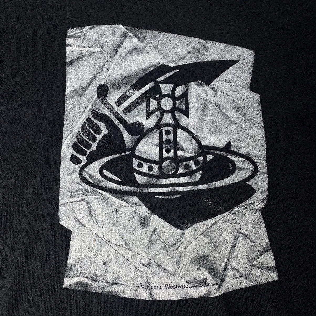 Vivienne Westwood Vivienne Westwood Big Logo Vintage T shirt Luxury Chaos Size US XL / EU 56 / 4 - 4 Thumbnail