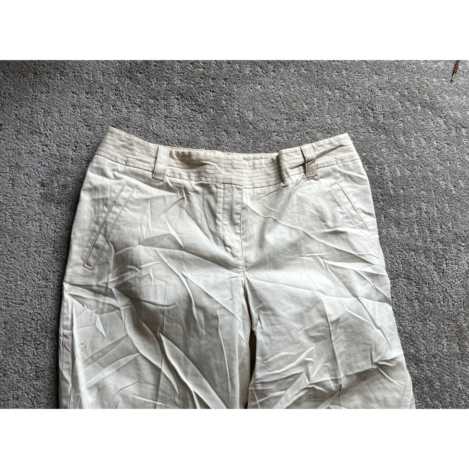 Ann Taylor VINTAGE Ann Taylor Womens Capri Pants Beige Flat Front Stretch Size 8P Petites Size 30" / US 8 / IT 44 - 2 Thumbnail