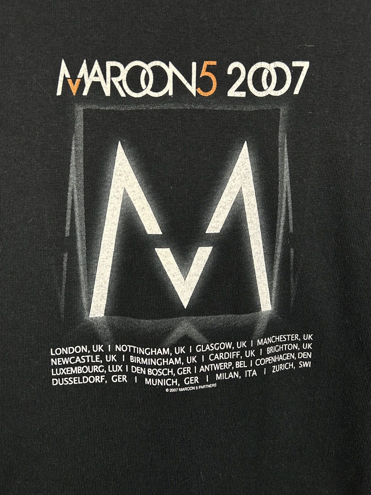 Band Tees 00s Vintage Maroon 5 Band 2007 Tour Short Sleeve T-Shirt Size US S / EU 44-46 / 1 - 6 Thumbnail